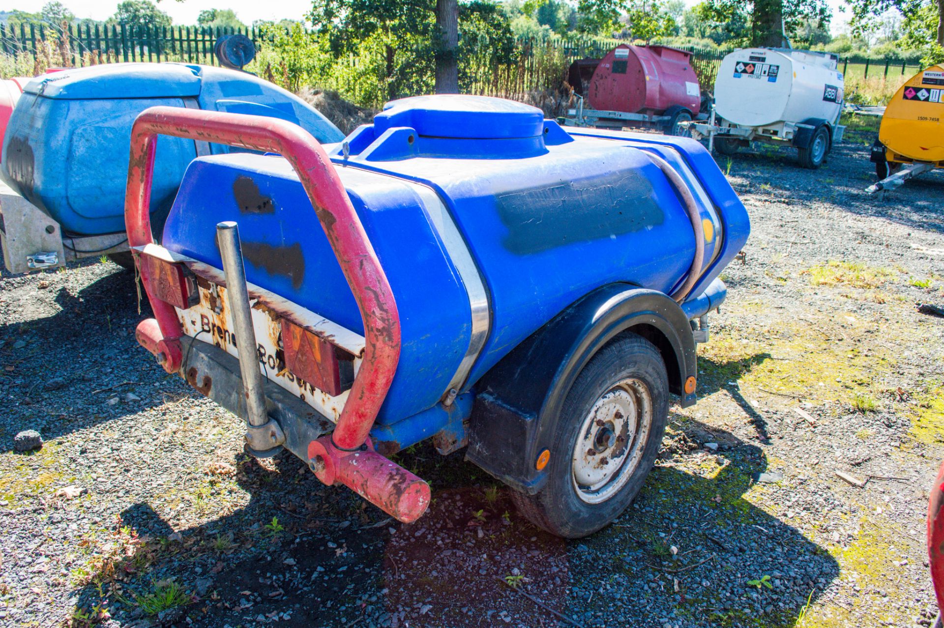 Brendon 250 gallon fast tow water bowser - Image 2 of 3