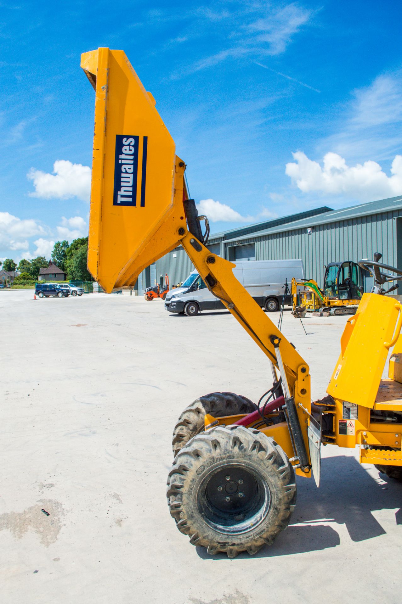 Thwaites 1 tonne hi tip dumper Year: 2018 S/N: E5657 Recorded hours: 422 XL1812006 - Image 15 of 22