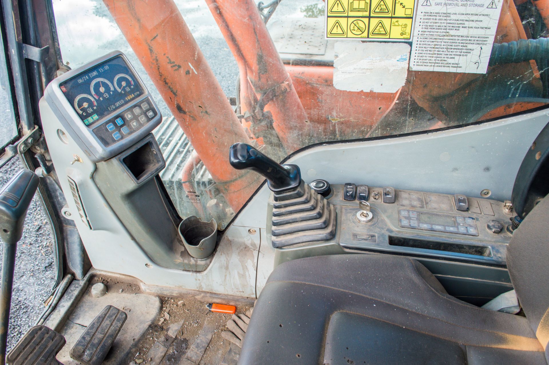 Doosan DX225 LC 25 tonne steel tracked excavator  Year: 2012 S/N: 005112 Recorded Hours: 10481 - Image 19 of 20