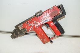 Hilti DX450 nailer 04090355