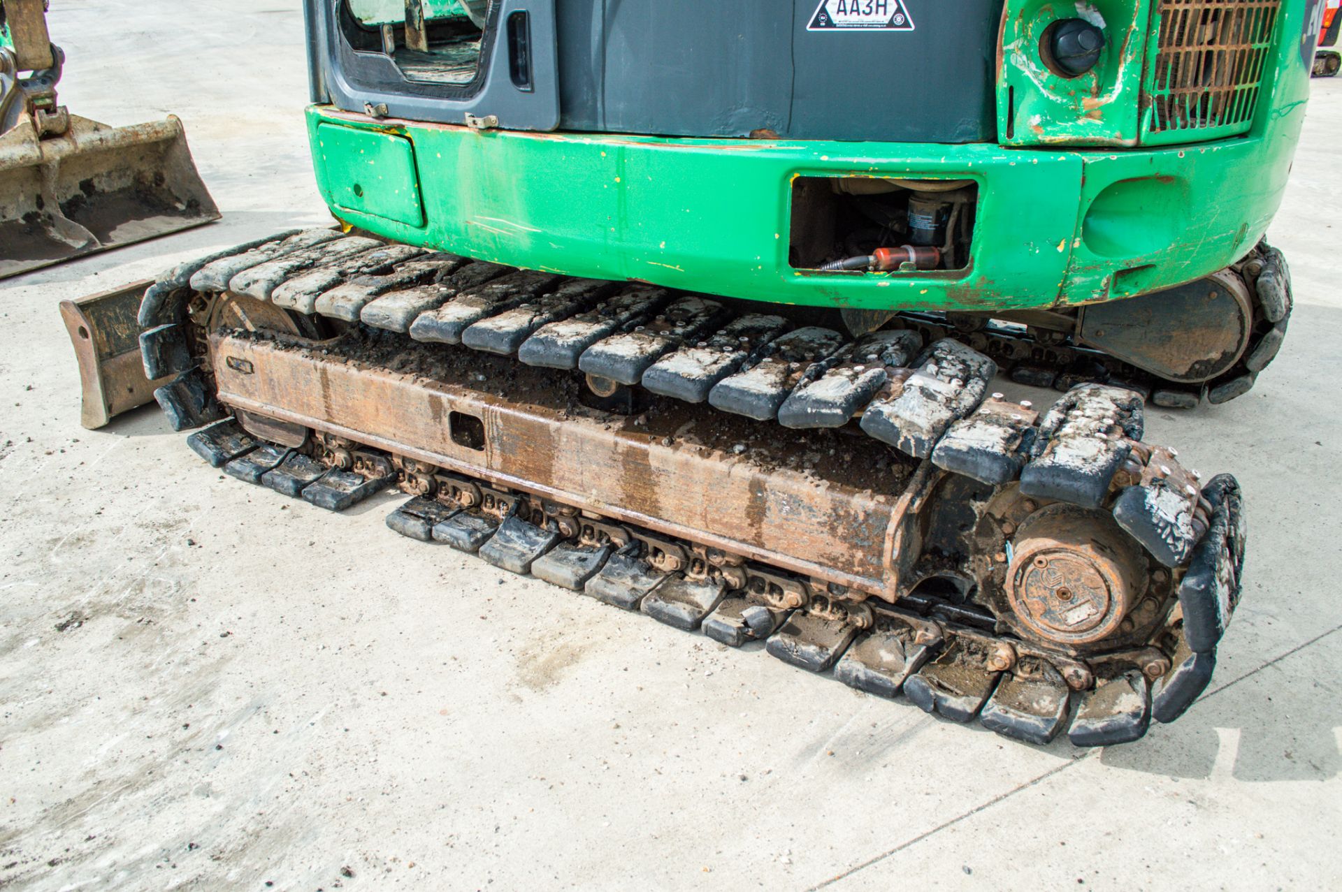 Komatsu PCM88 MR-6 8.8 tonne rubber tracked midi excavator Year: 2008 S/N: F00935 Recorded Hours: - Image 10 of 23