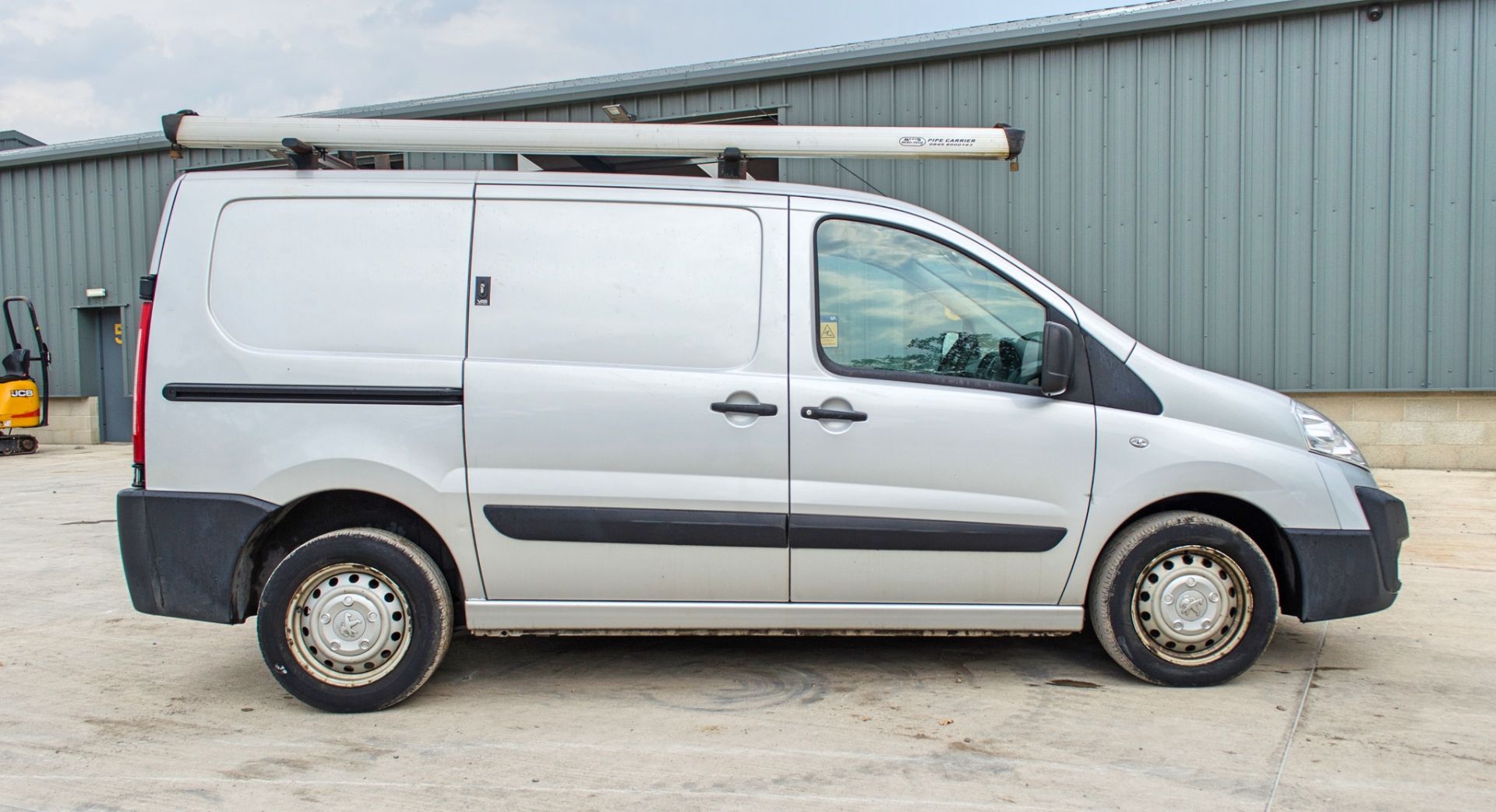 Peugeot Expert HDi 2 litre diesel panel van Registration Number: PL15 NSO Date of registration: 31/ - Image 7 of 26