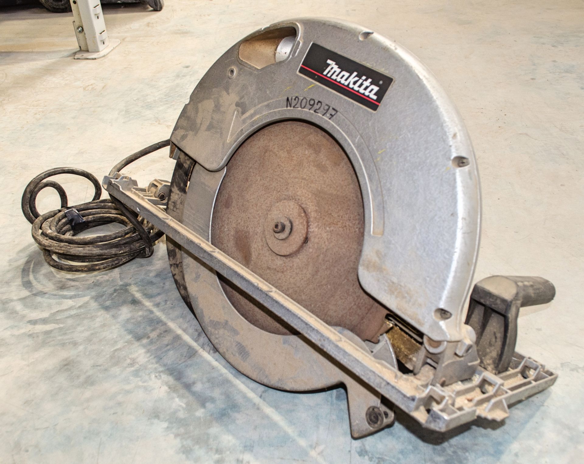 Makita 5143R 110v 355mm circular saw N209297 - Image 2 of 2