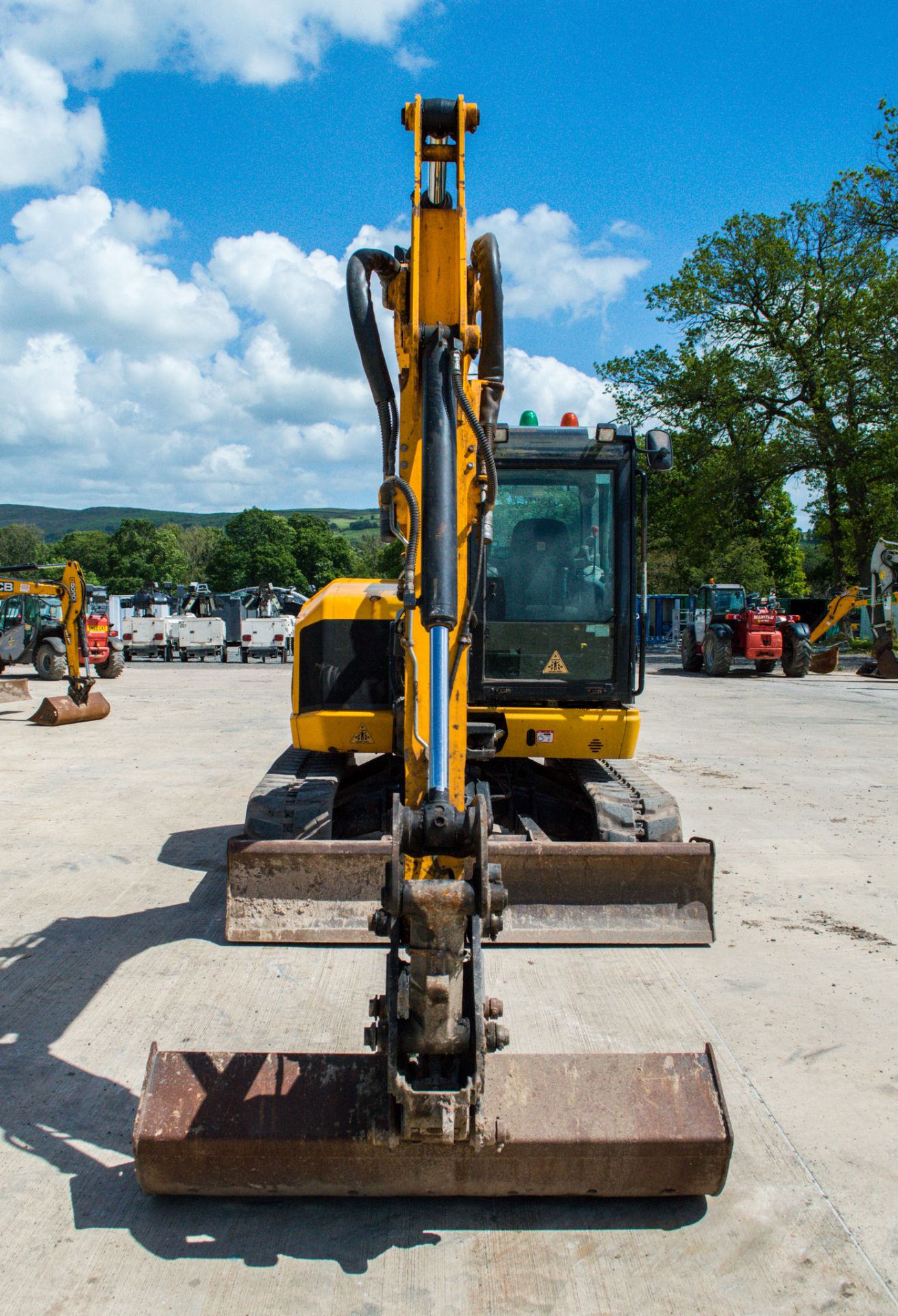 JCB 85Z-1 eco 8.5 tonne rubber tracked midi excavator Year: 2015 S/N: 2249121 Recorded Hours: 3883 - Image 5 of 20