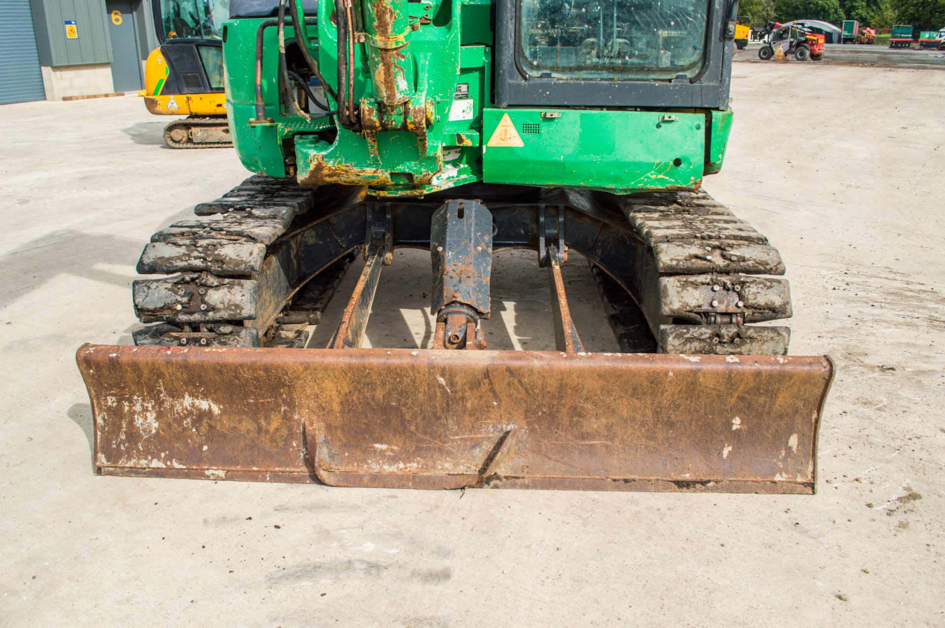 Komatsu PCM88 MR-6 8.8 tonne rubber tracked midi excavator Year: 2008 S/N: F00935 Recorded Hours: - Image 13 of 23