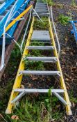 Glass fibre framed step ladder  A856637