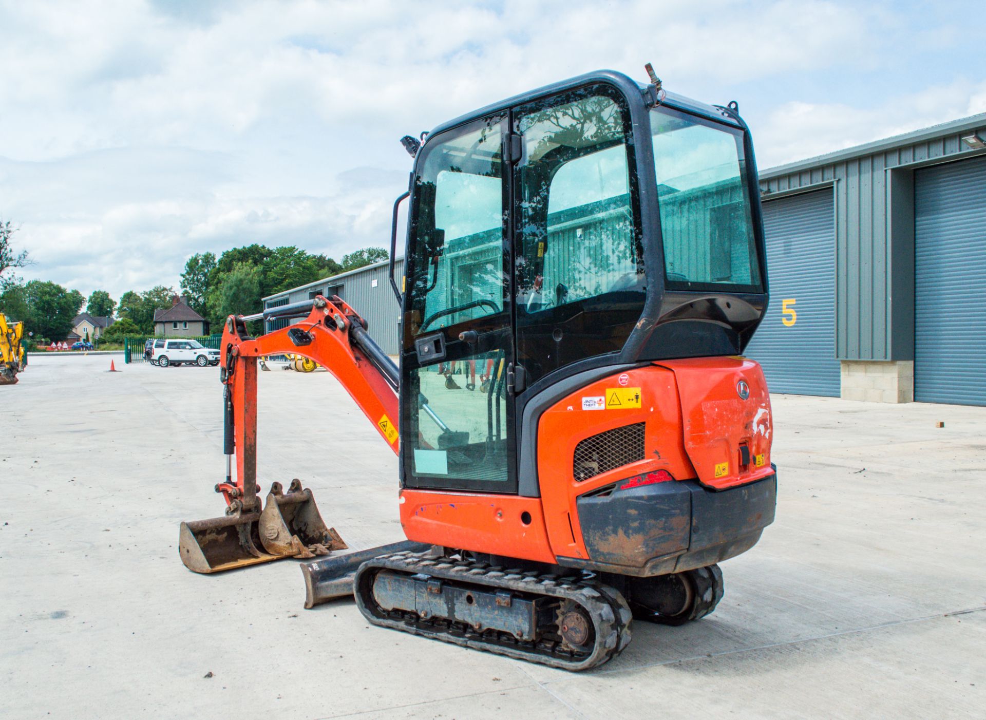 Kubota KX015-4 1.5 tonne rubber tracked mini excavator Year: 2018 S/N: 62600 Recorded Hours: 1604 - Image 3 of 19