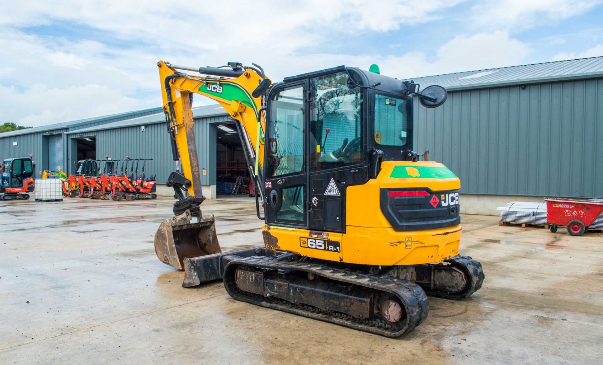 JCB 65R-1 6.5 tonne rubber tracked midi excavator Year: 2015 S/N: 914111 Recorded Hours: 478 - Image 4 of 20