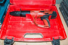 Makita DX46 nail gun c/w carry case 14125116