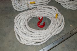 50kg lifting rope c/w hook ** New and unused **