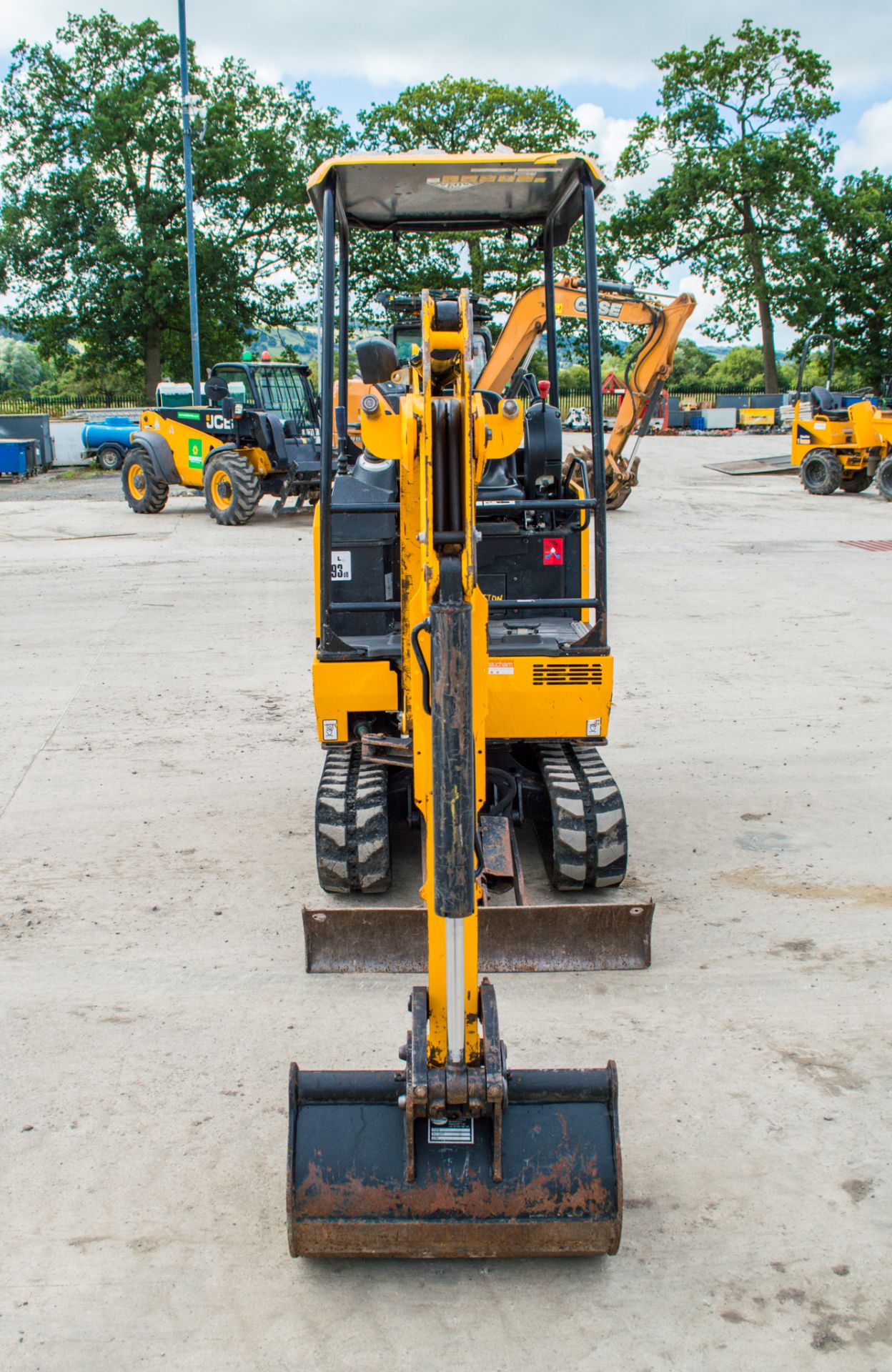 JCB 15 C-1 1.5 tonne rubber tracked mini excavator Year: 2018 S/N: 709999 Recorded Hours: 1180 - Image 5 of 21