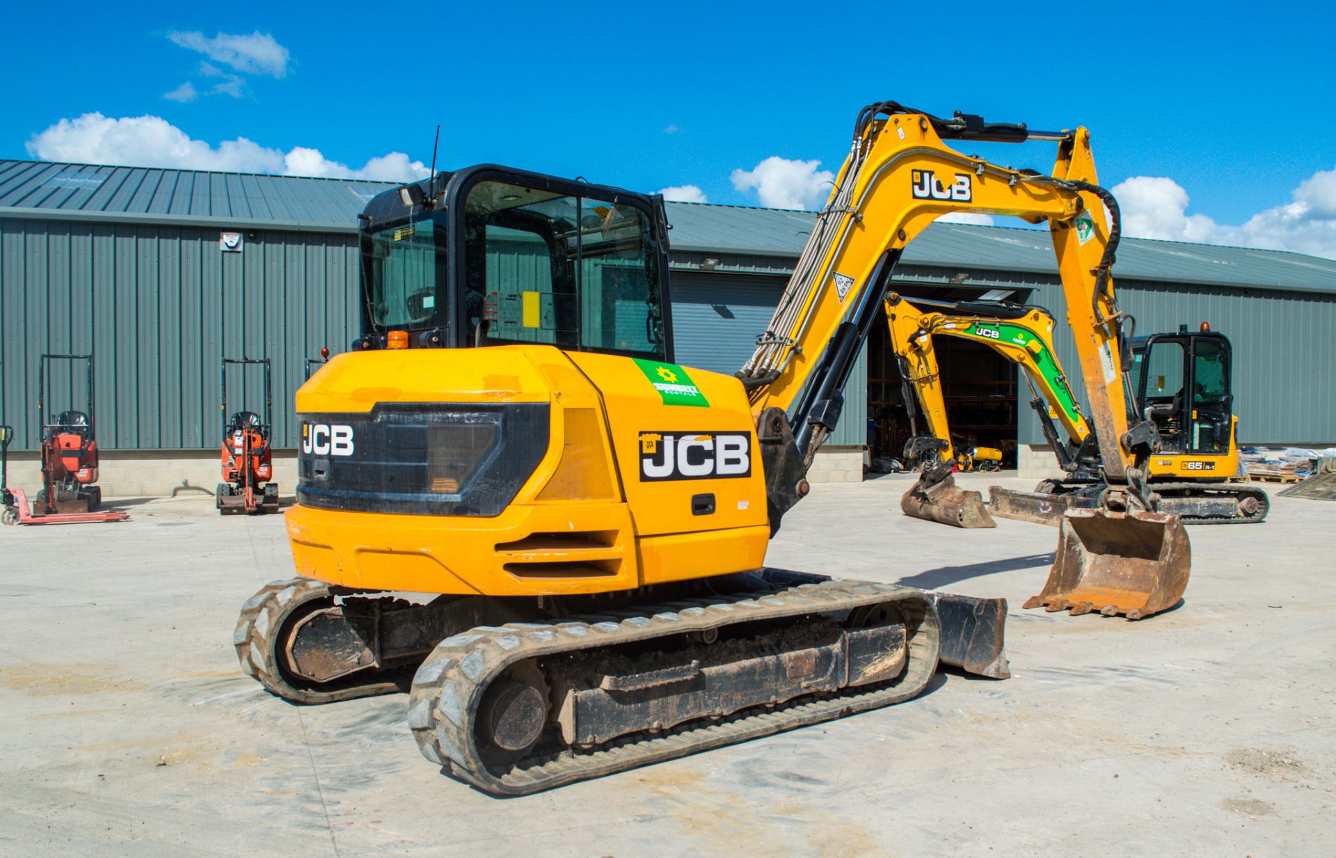 JCB 86c-1 8.6 tonne rubber tracked midi excavator Year: 2014 S/N: 249717 Recorded Hours: 3064 piped, - Image 3 of 21