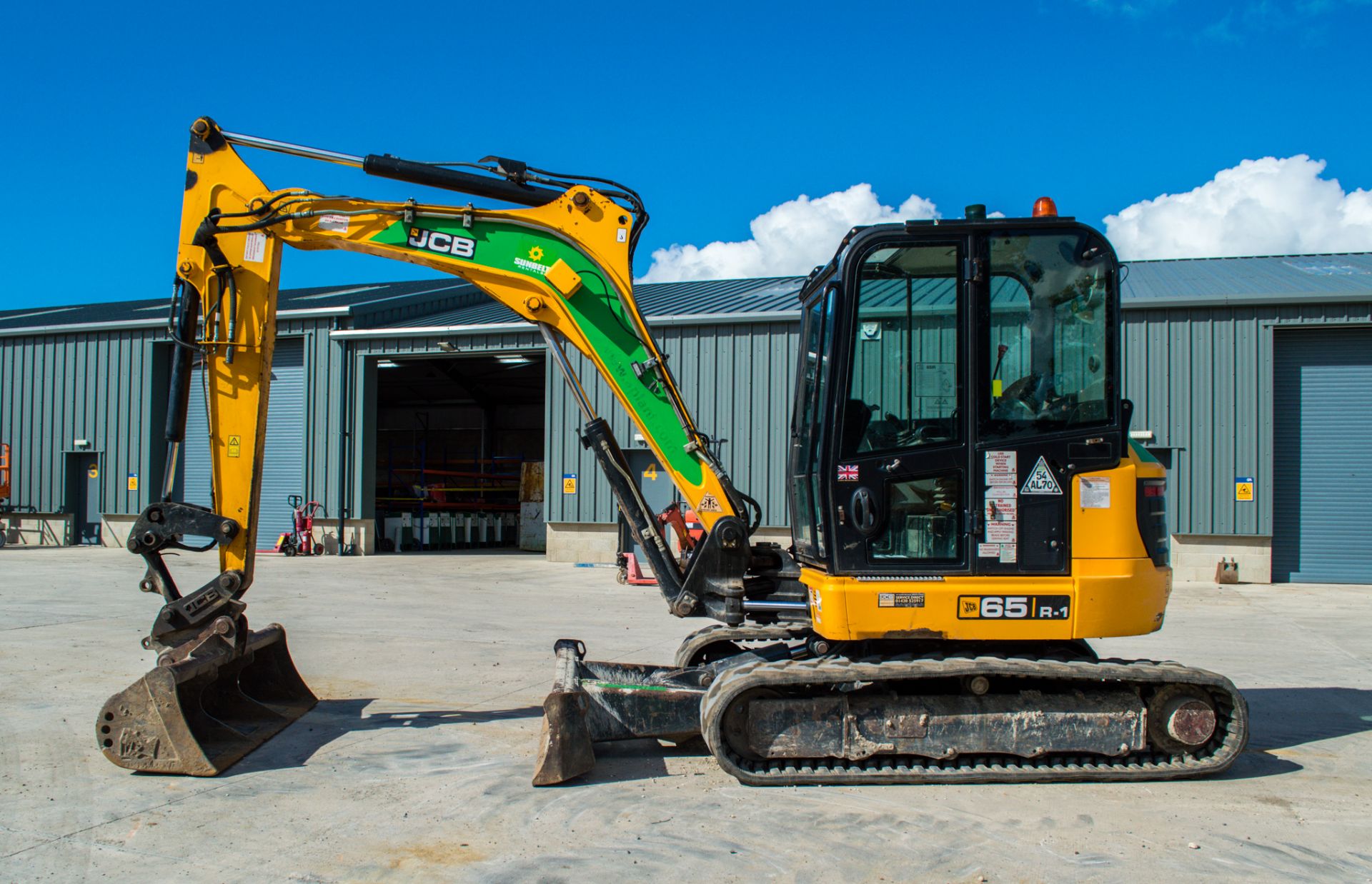 JCB 65R-1 6.5 tonne rubber tracked midi excavator Year: 2015 S/N: 1914004 Recorded Hours: 2859 - Image 7 of 20