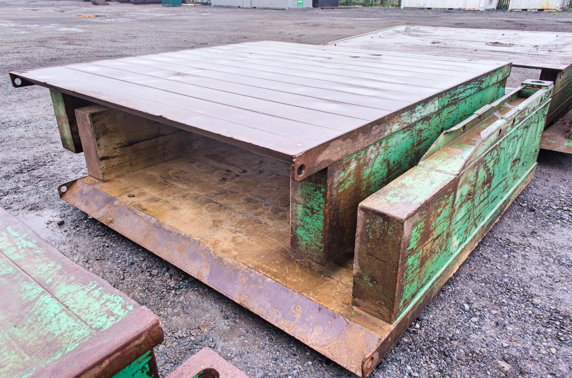 2.5 metre x 2 metre trench box - Image 2 of 2