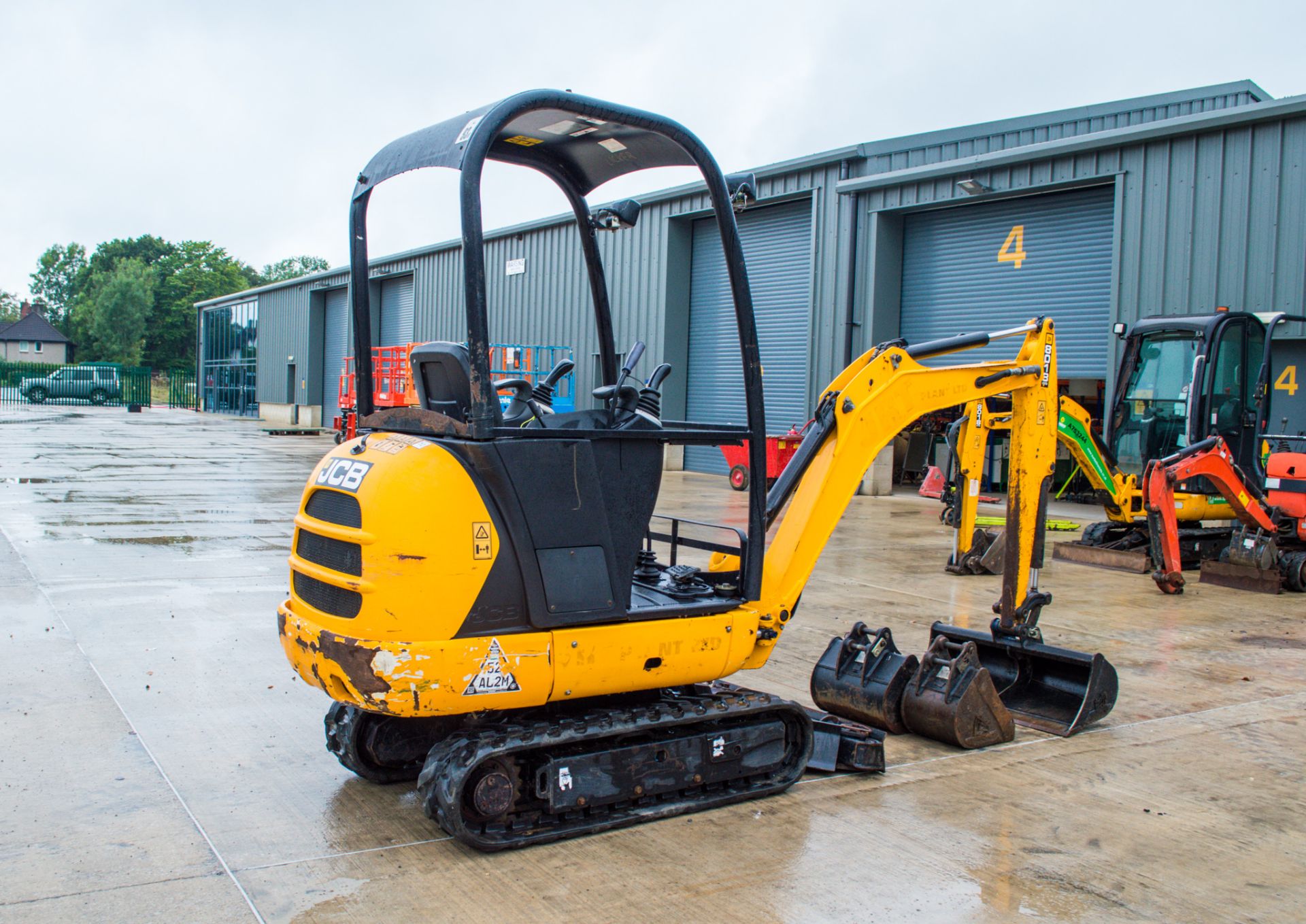 JCB 8018 CTS 1.8 tonne rubber tracked mini excavator Year: 2015  S/N: 34636 Recorded Hours: 1780 - Image 3 of 23