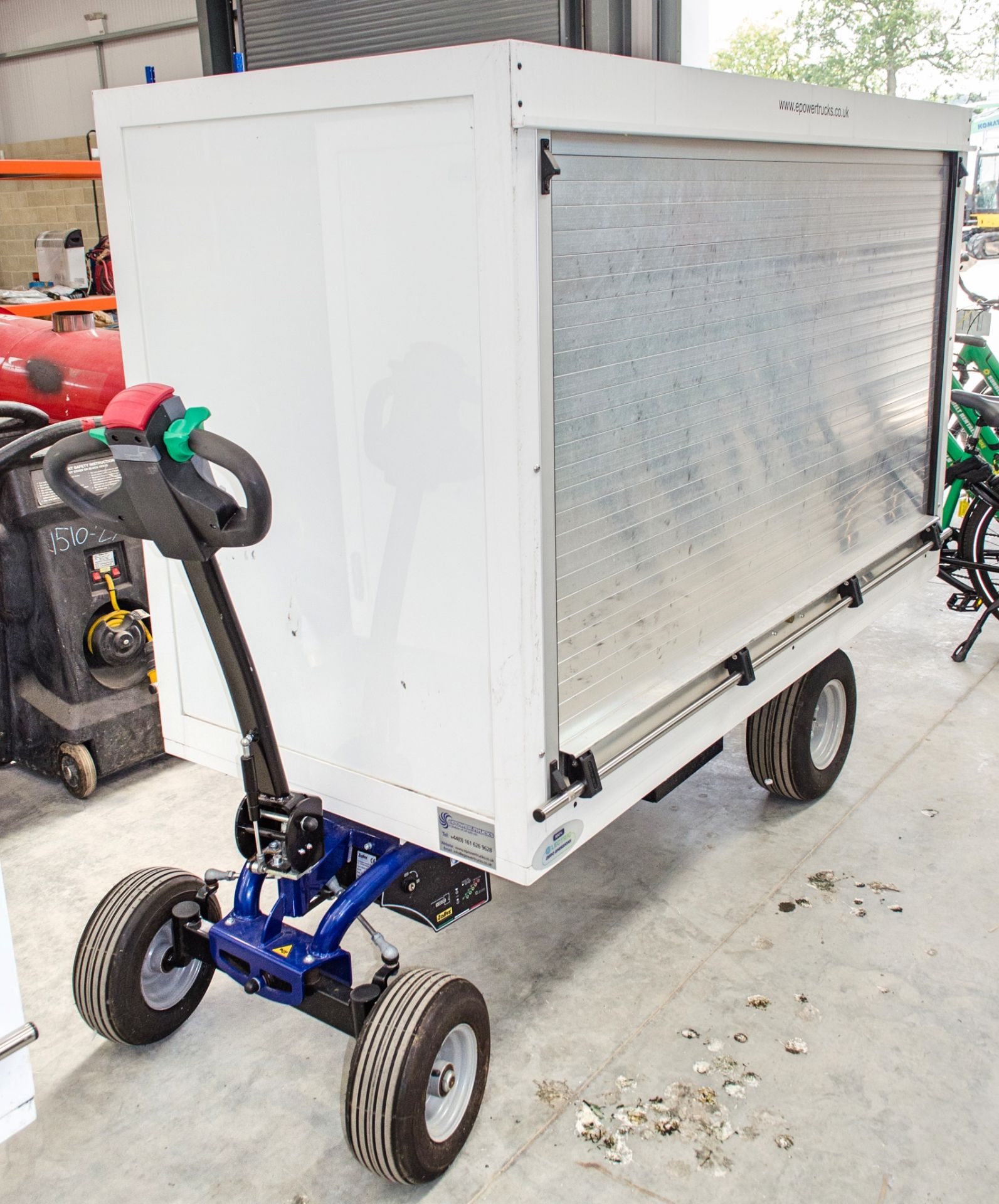 Zallys battery electric 4 wheel roller shutter cart Year: 2019 c/w battery charger