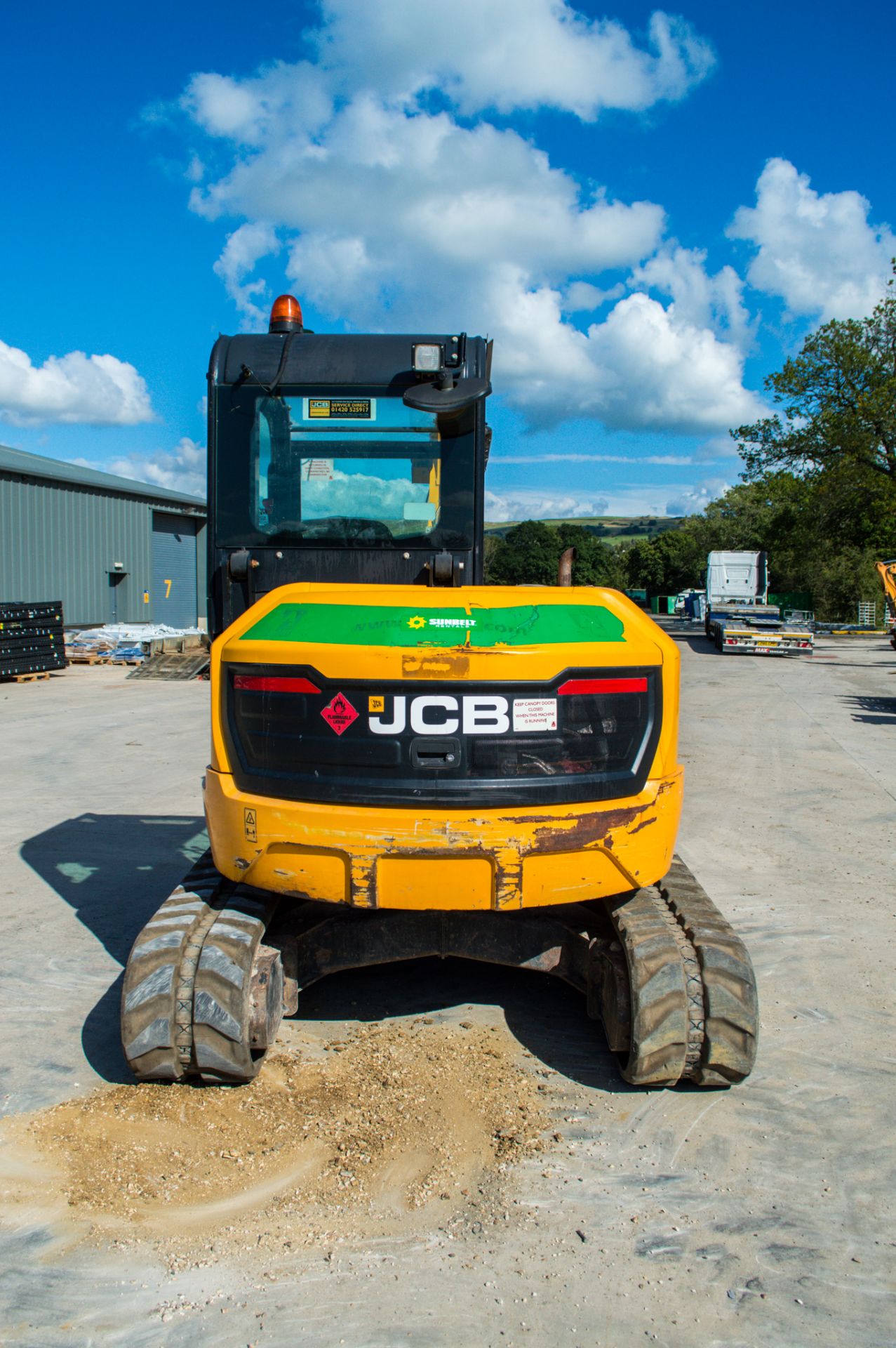 JCB 65R-1 6.5 tonne rubber tracked midi excavator Year: 2015 S/N: 1914004 Recorded Hours: 2859 - Image 6 of 20