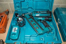 Makita GN900 cordless nailer c/w 2 batteries, charger and carry case 14043654