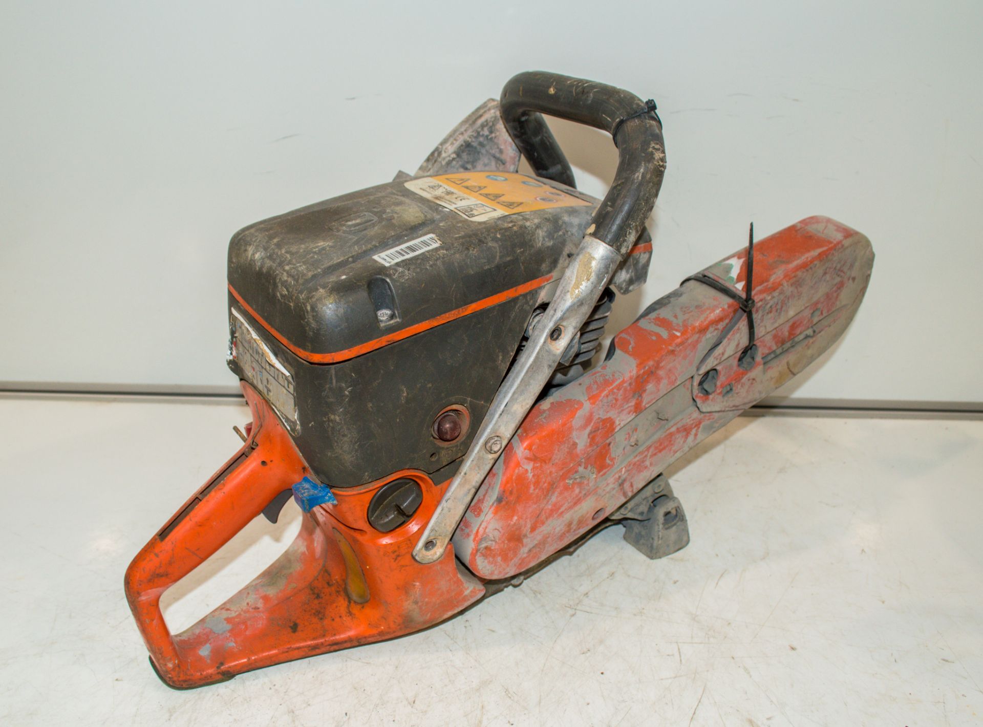 Husqvarna K760 petrol driven cut off saw ** Exhaust missing ** 11017526 - Image 2 of 2