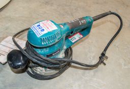 Makita BO6030 110v orbital sander A1094887