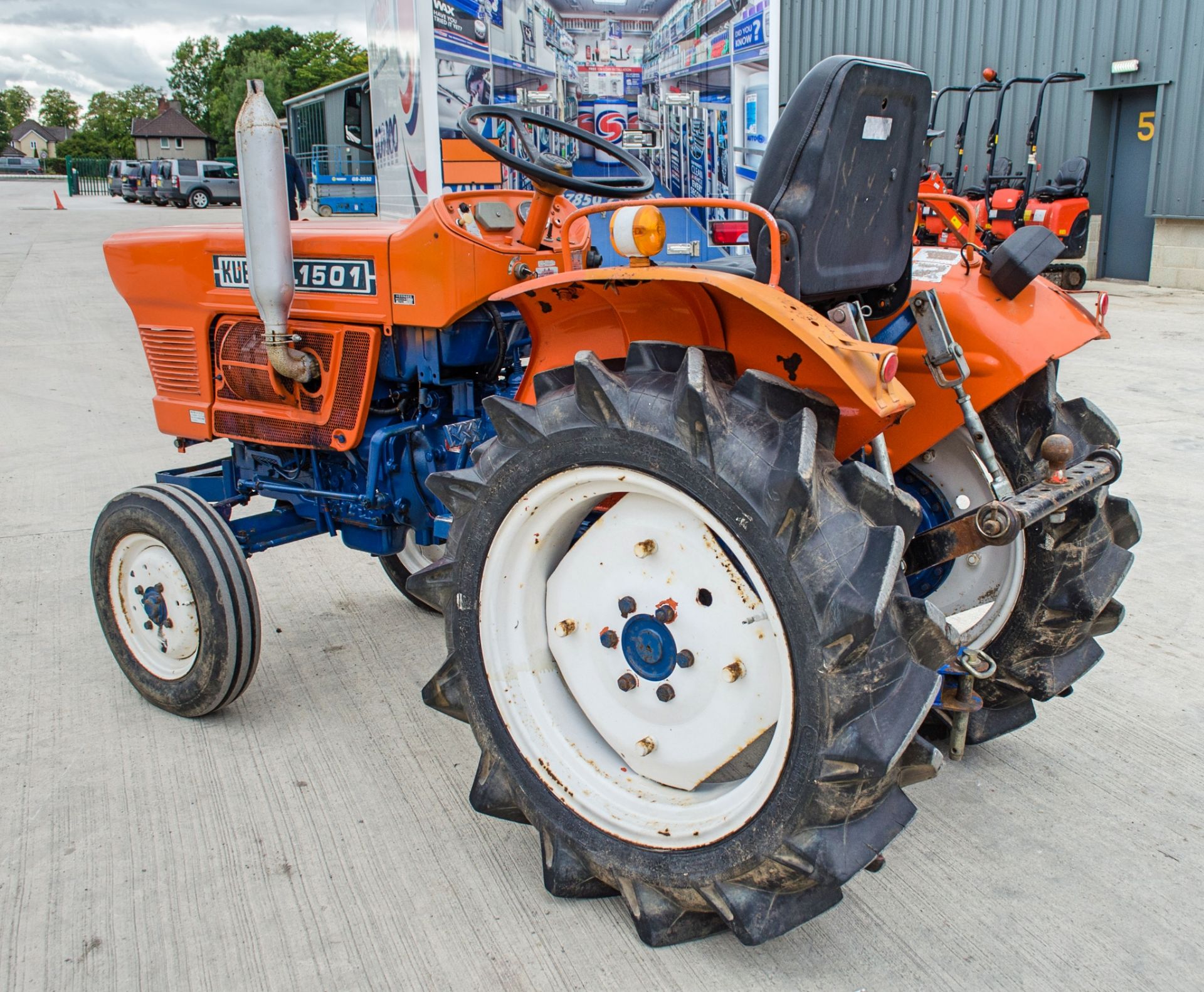 Kubota 1501 Special diesel driven tractor Recorded Hours: 541 - Image 4 of 17