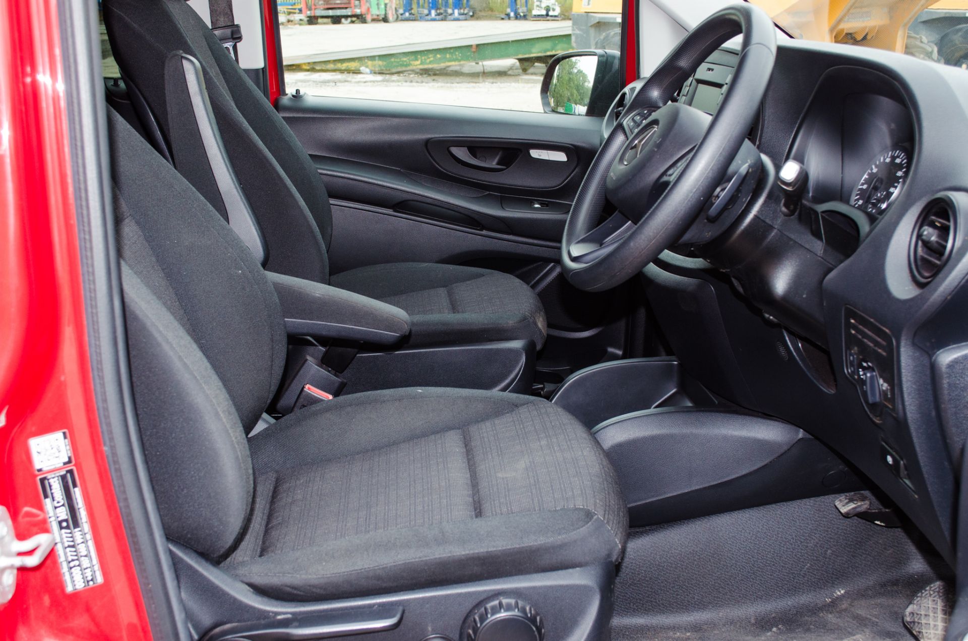 Mercedes Benz Vito 116 Sport Bluetech auto 5 seat crew cab panel van Registration Number: BU68 MUB - Image 18 of 32