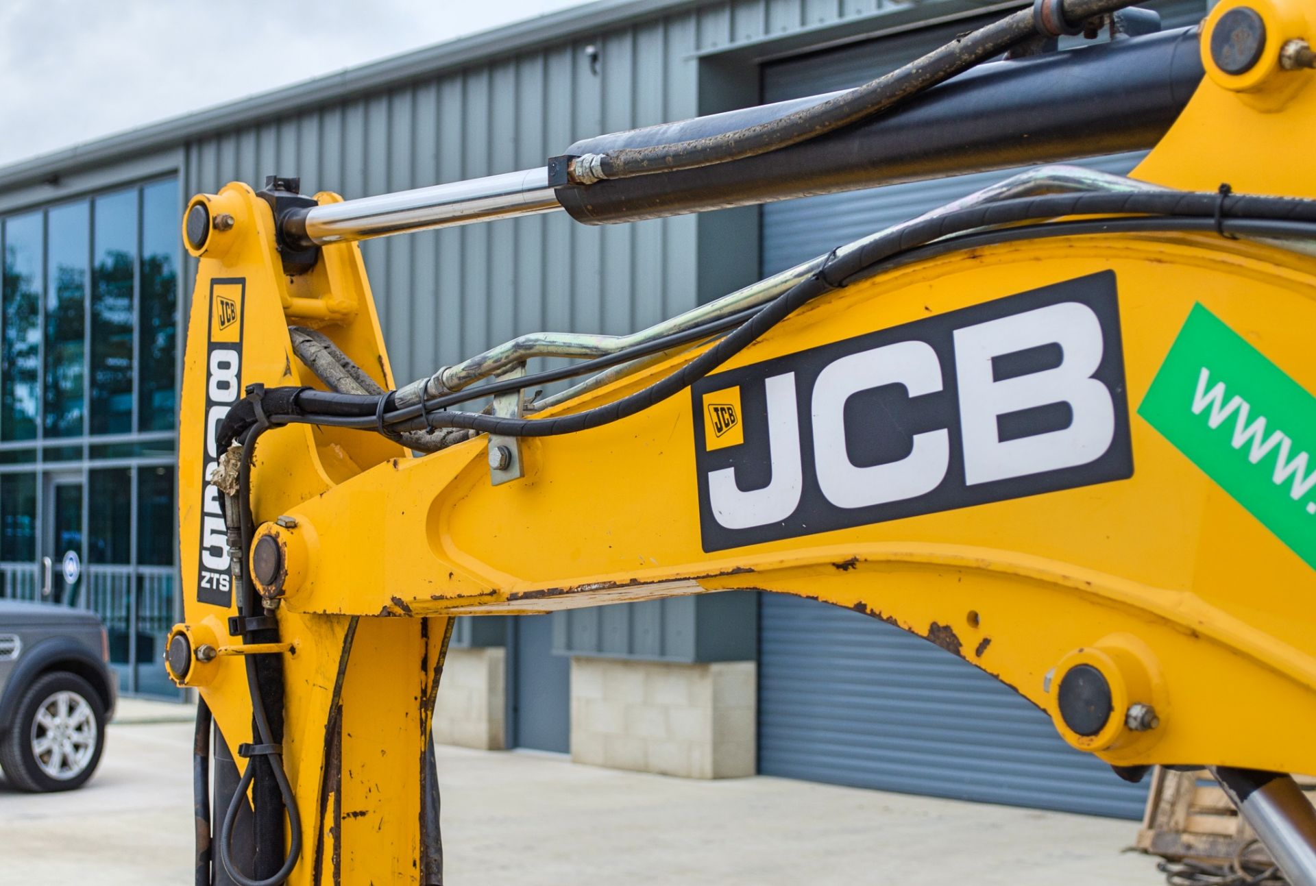 JCB 8025 ZTS 2.5 tonne zero tail swing rubber tracked mini excavator Year: 2013 S/N: 2226194 - Image 13 of 20