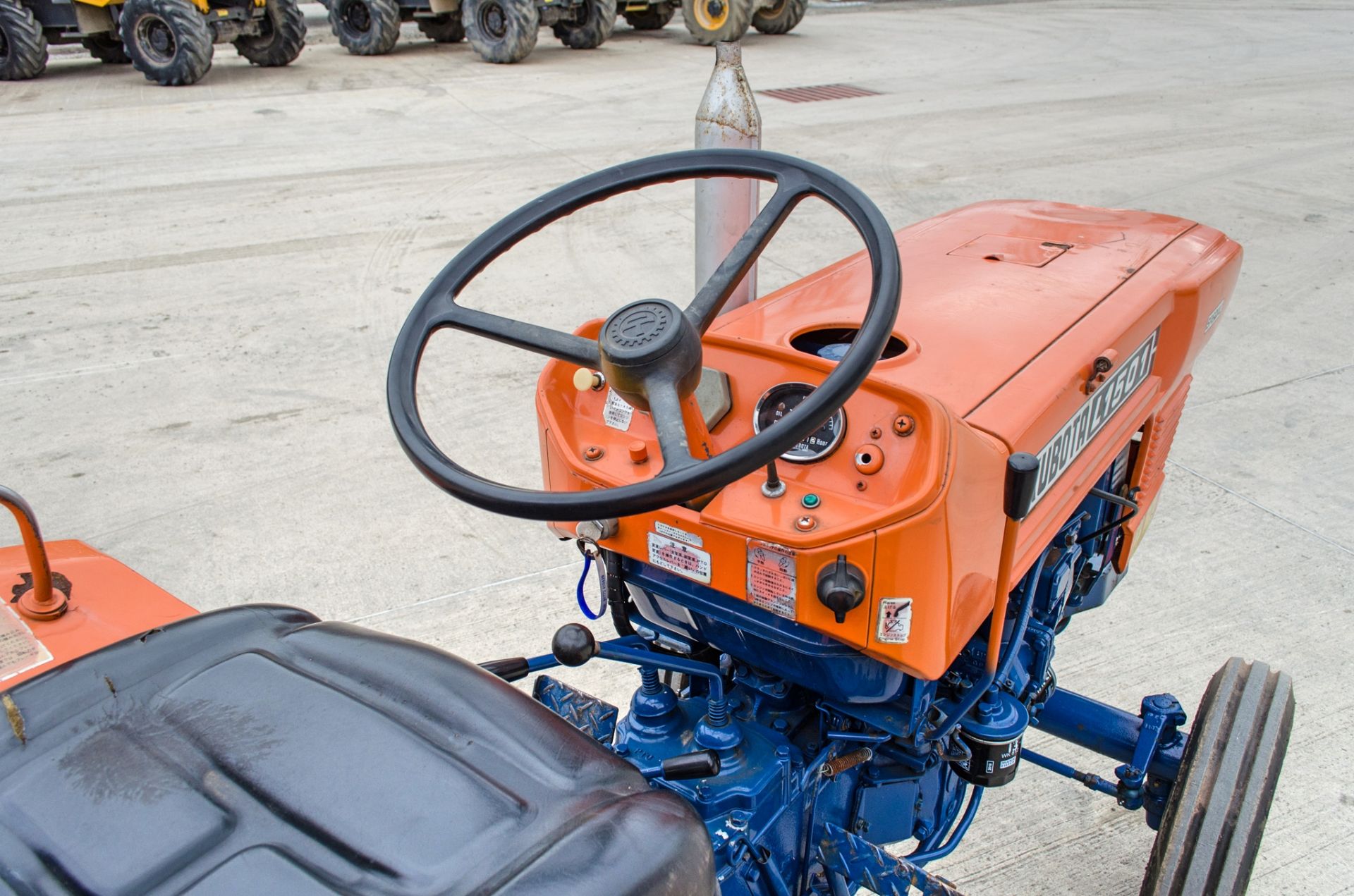 Kubota 1501 Special diesel driven tractor Recorded Hours: 541 - Image 9 of 17