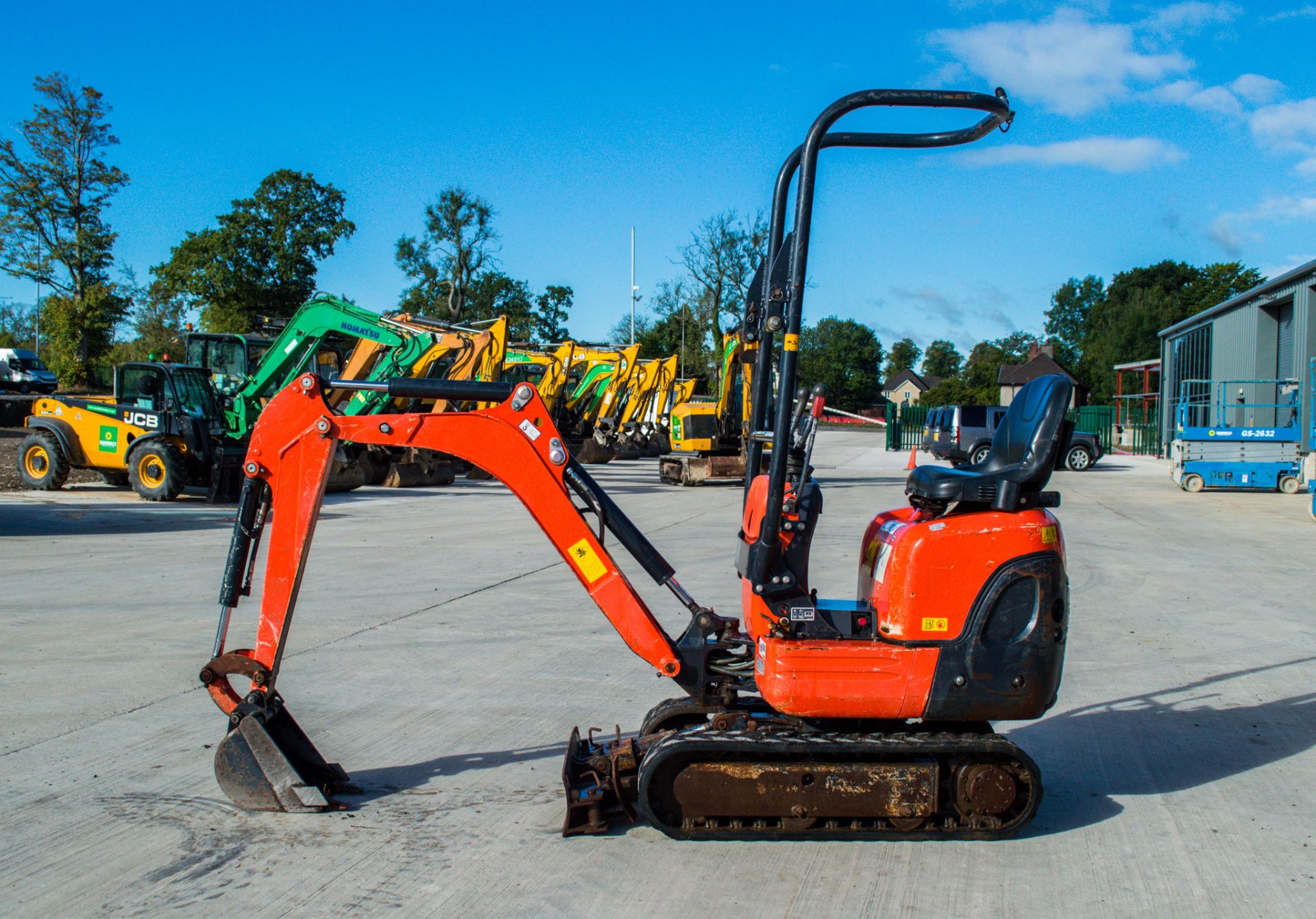 Kubota K008-3 0.8 tonne rubber tracked micro excavator Year: 2018 S/N: 30712 Recorded Hours: 837 - Image 7 of 20