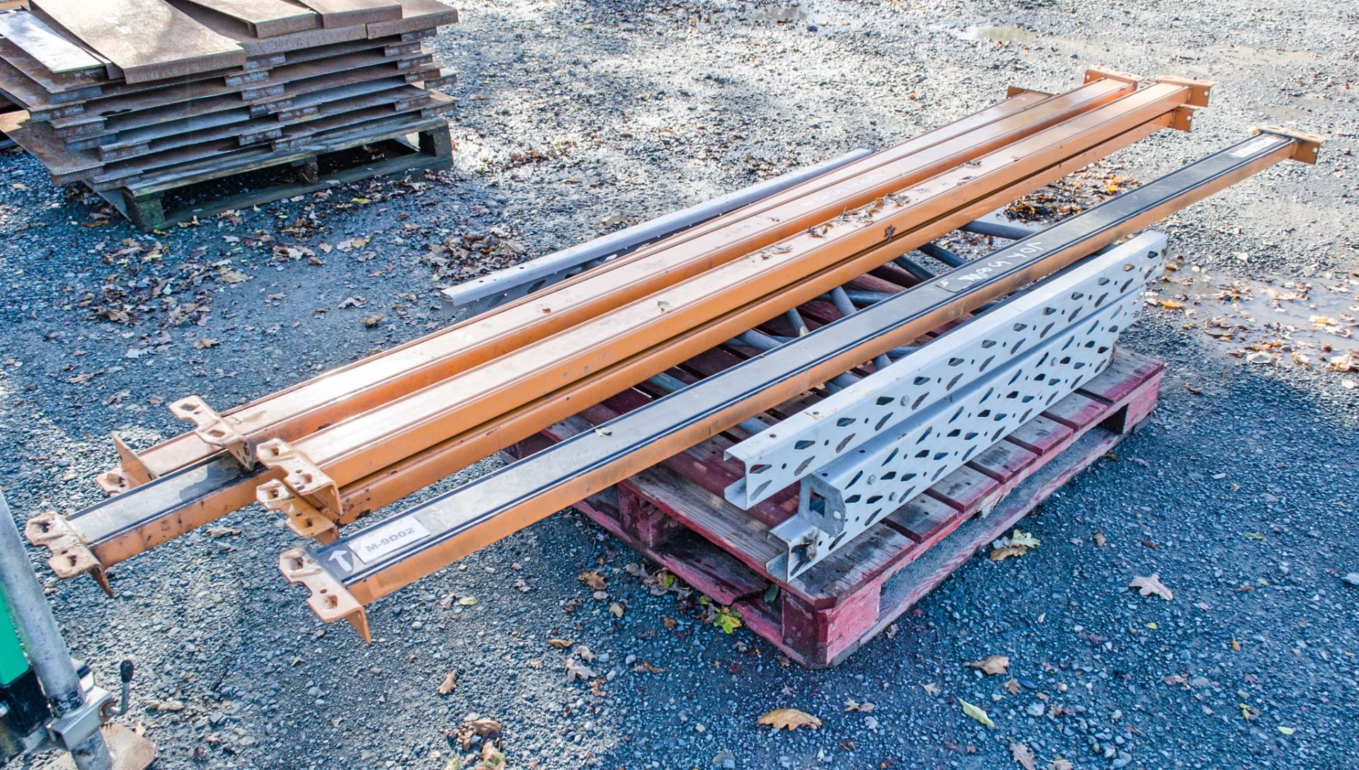 Steel pallet racking Comprising of: 4 - end frames & 6 - cross beams - Image 2 of 2