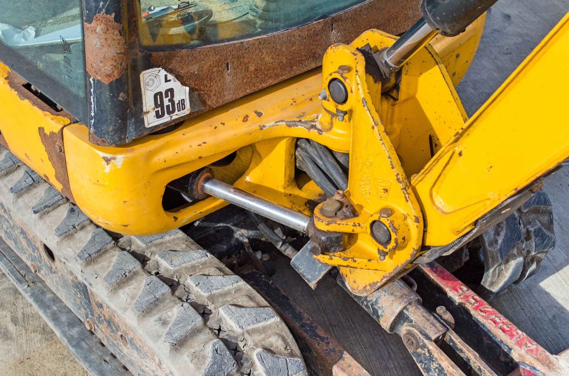 JCB 8016 1.5 tonne rubber tracked mini excavator Year: 2015 S/N: 2071782 Recorded Hours: 1915 blade, - Image 15 of 22