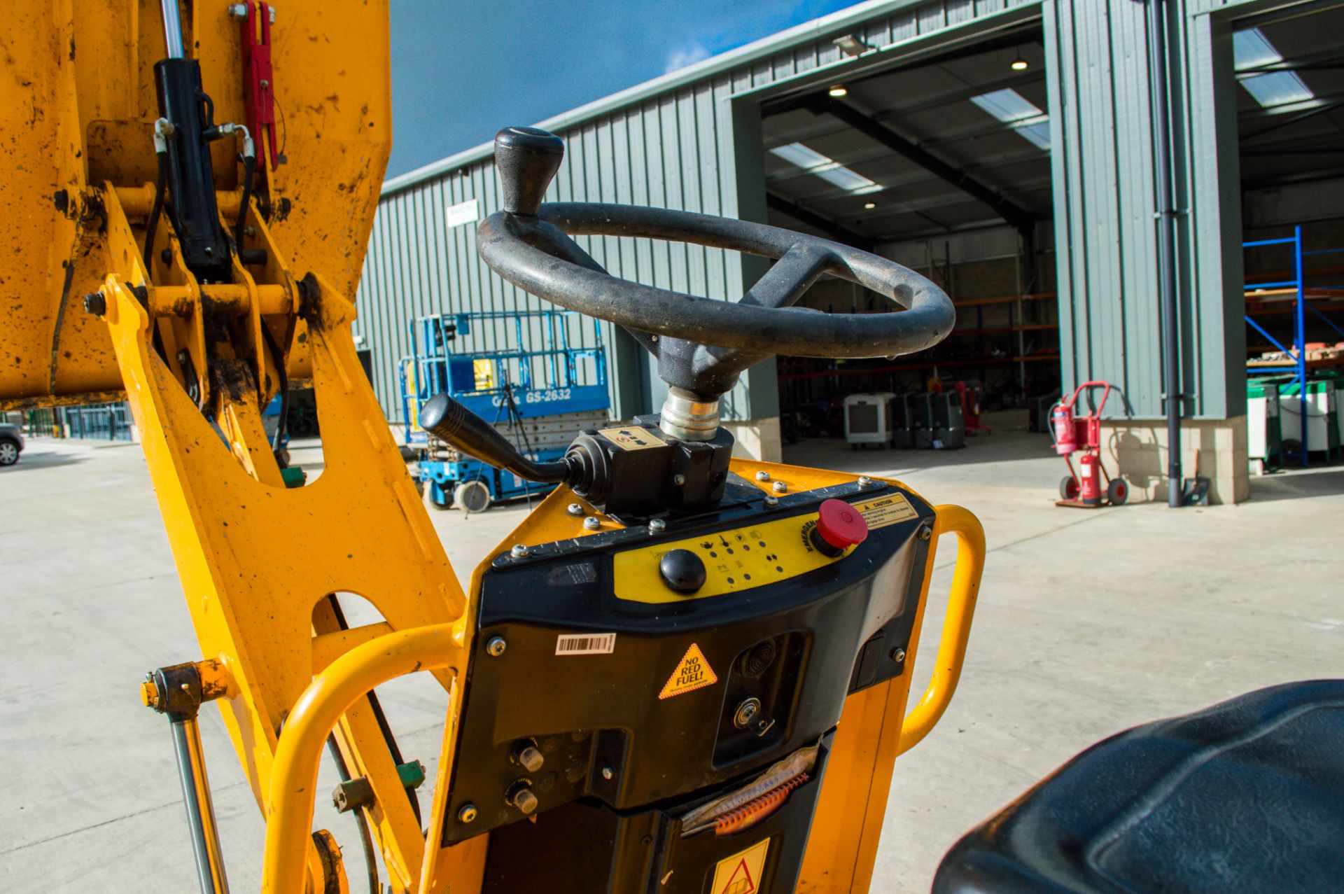 Thwaites 1 tonne hi-tip dumper Year: 2018 S/N: 7E4754 Recorded Hours: 584 XL1810006 - Image 20 of 22