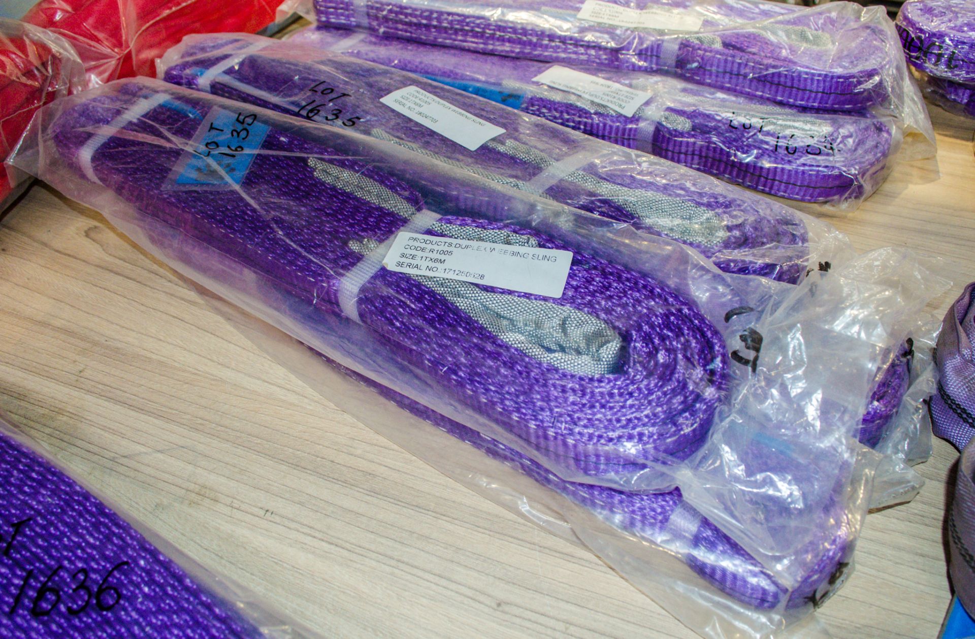 4 - 1 tonne x 6 metre webbing slings ** New and unused **