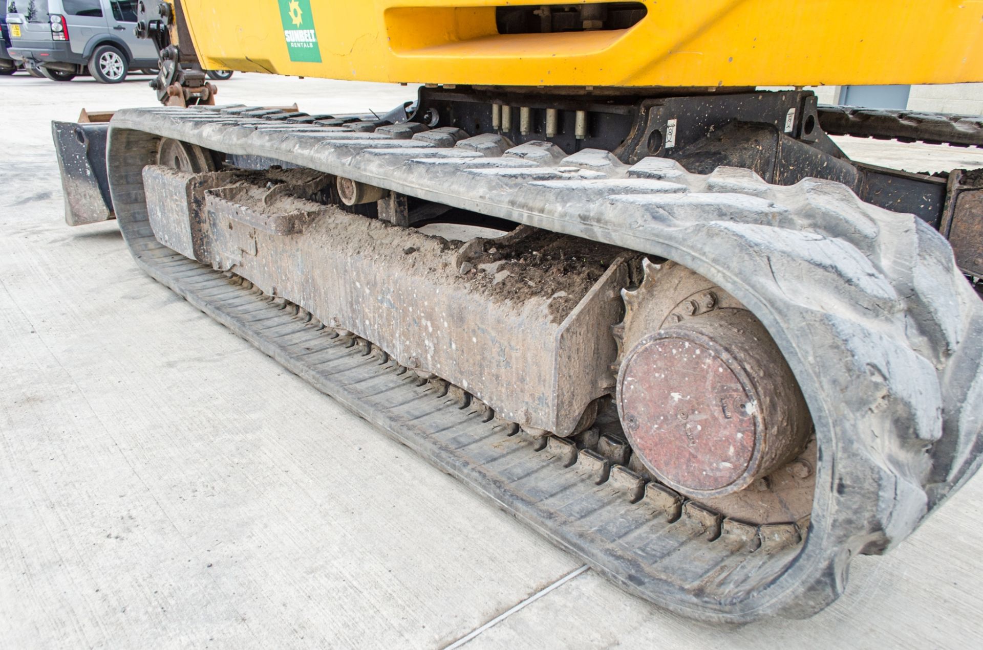 JCB 8085 8 tonne rubber tracked excavator Year: 2014 S/N: 2248847 Recorded Hours: 4478 blade, piped, - Image 10 of 22