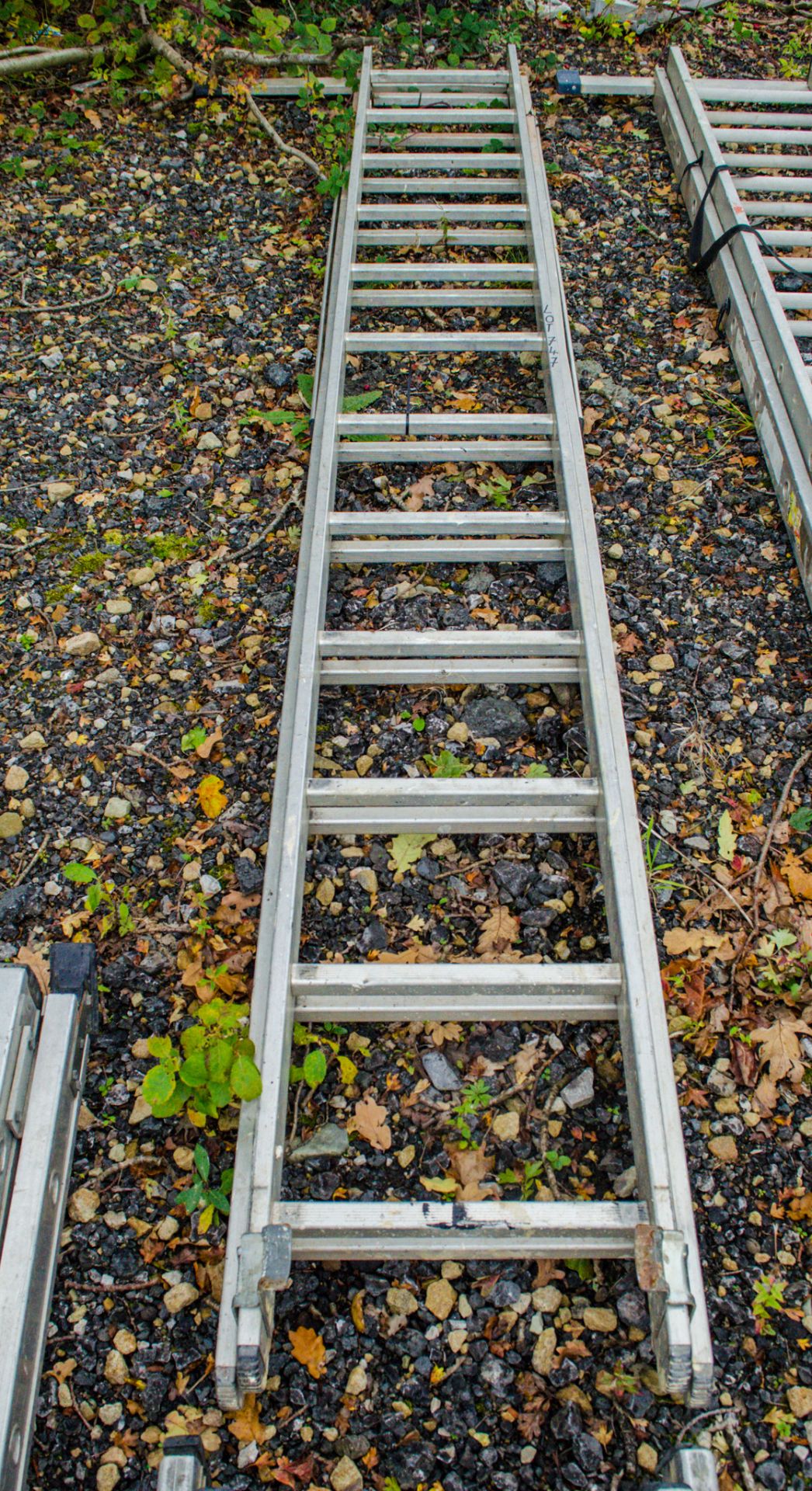 2 stage aluminium ladder 1404-0914