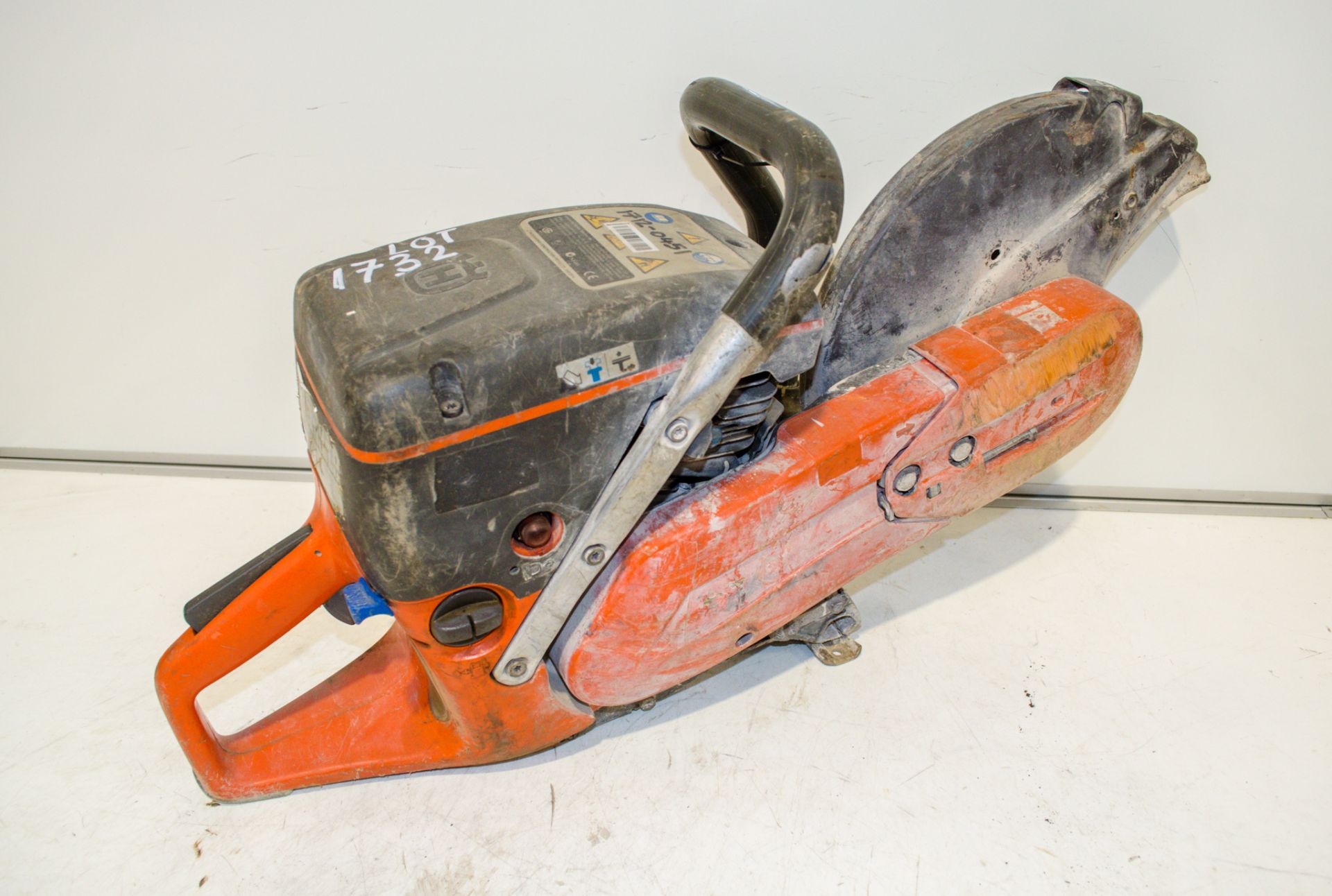 Husqvarna K760 petrol driven cut off saw - Image 2 of 2