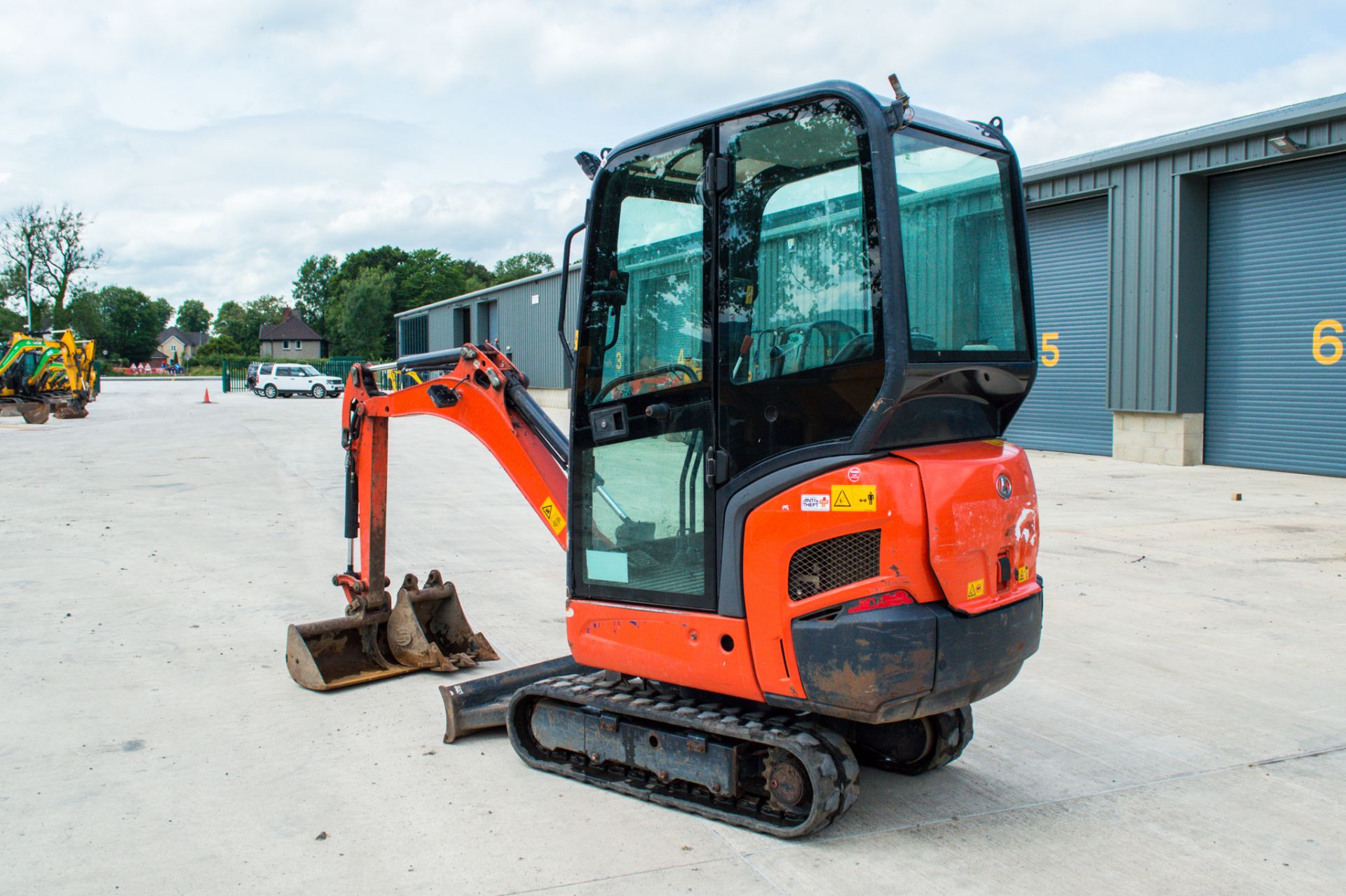 Kubota KX015-4 1.5 tonne rubber tracked mini excavator Year: 2018 S/N: 62600 Recorded Hours: 1604 - Image 5 of 19