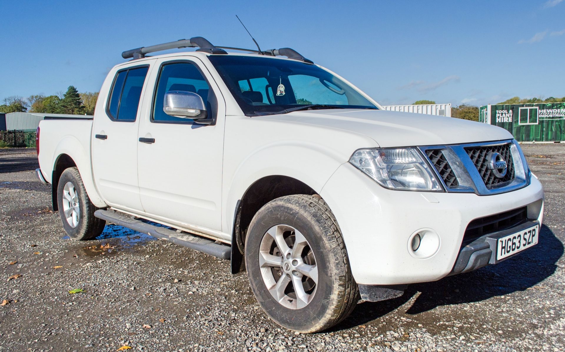 Nissan Navara Tekna DCi 2.5 diesel auto double cab pick up Registration Number: HG63 SZP Date of - Image 2 of 30