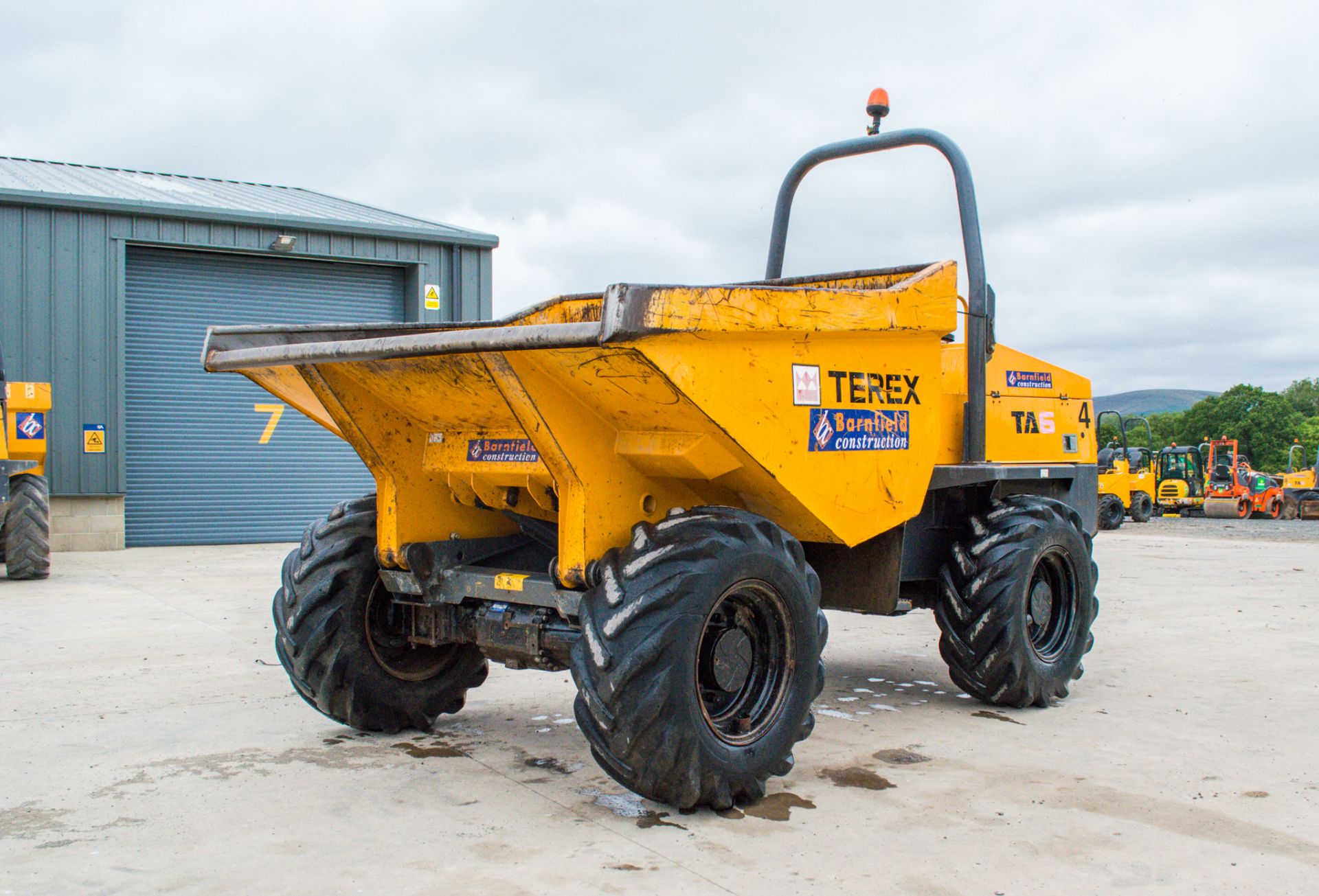 Terex TA6 6 tonne straight skip dumper Year: 2014 S/N: PH6030 Recorded Hours: 2521