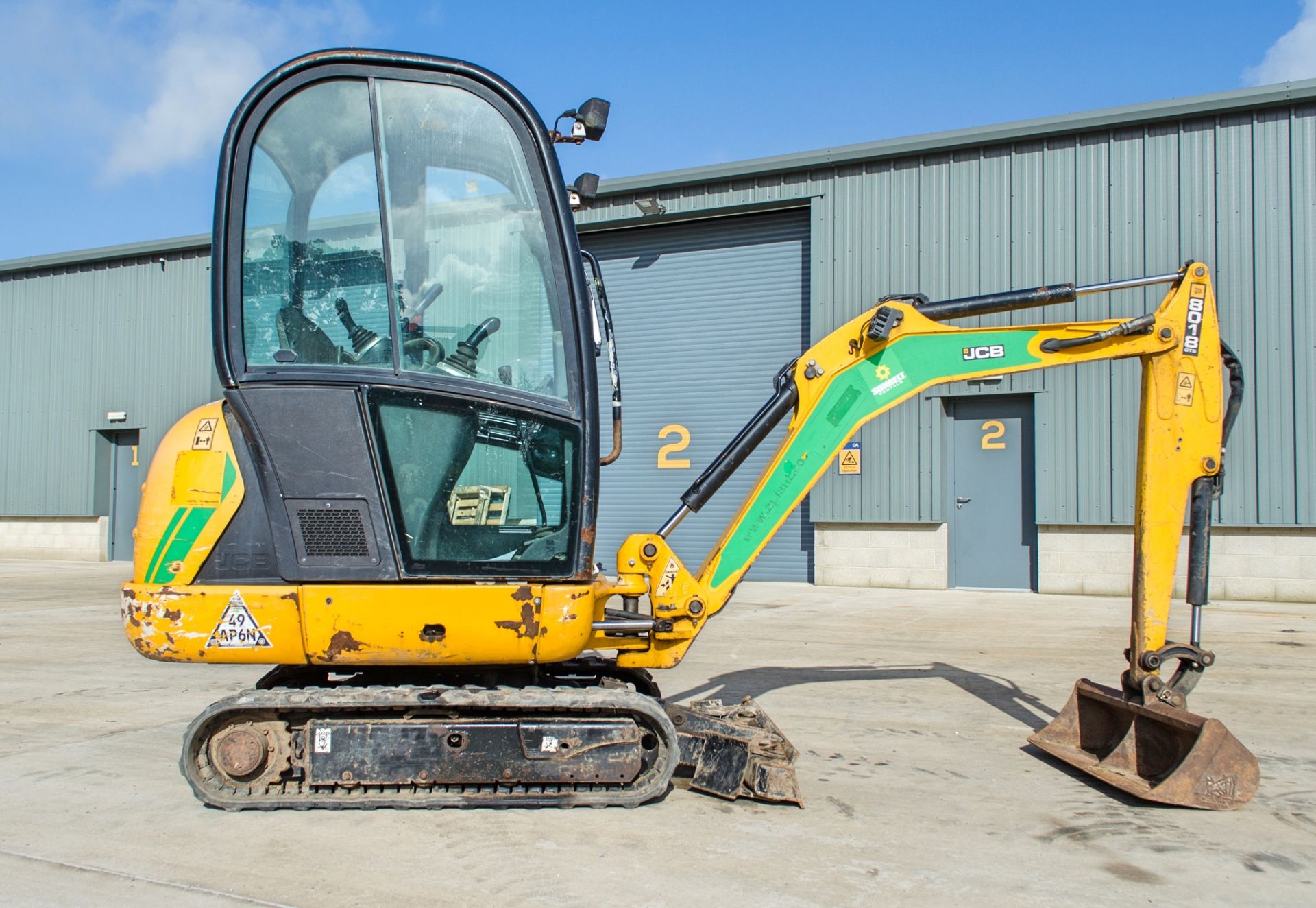 JCB 8018 1,5 tonne rubber tracked mini excavator Year: 2016 S/N: 2497642 Recorded Hours: 1718 blade, - Image 7 of 24