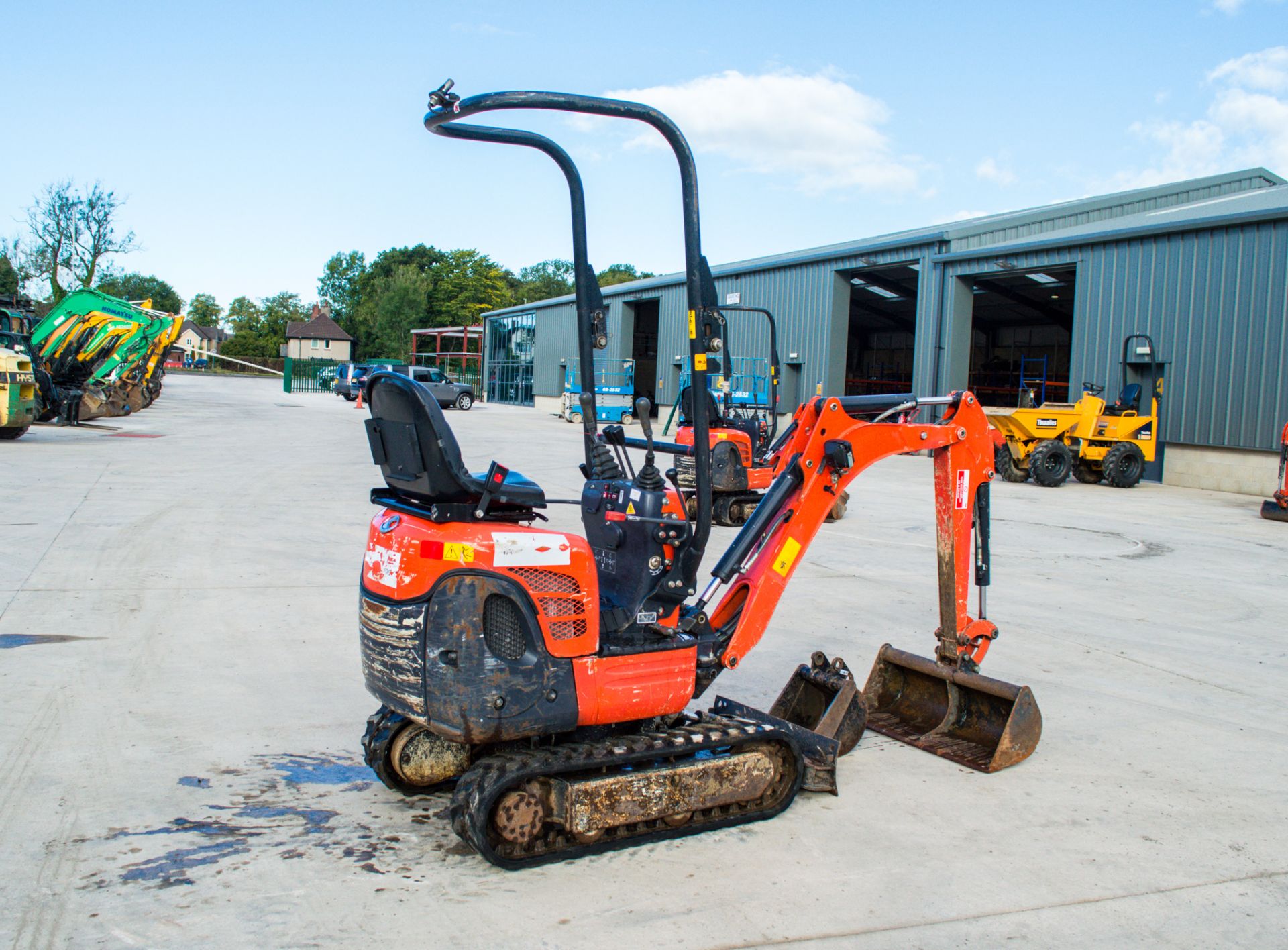 Kubota K008-3 0.8 tonne rubber tracked micro excavator Year: 2018 S/N: 31089 Recorded Hours: 850 - Image 4 of 22