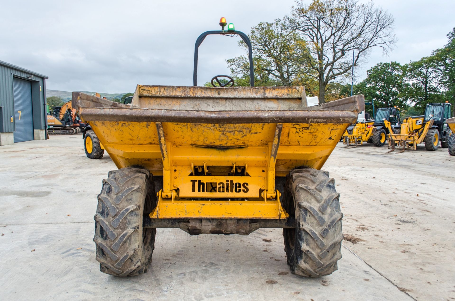 Thwaites 6 tonne straight skip dumper Year: 2004 S/N: 04A5139 Recorded Hours: 5316 - Image 5 of 20