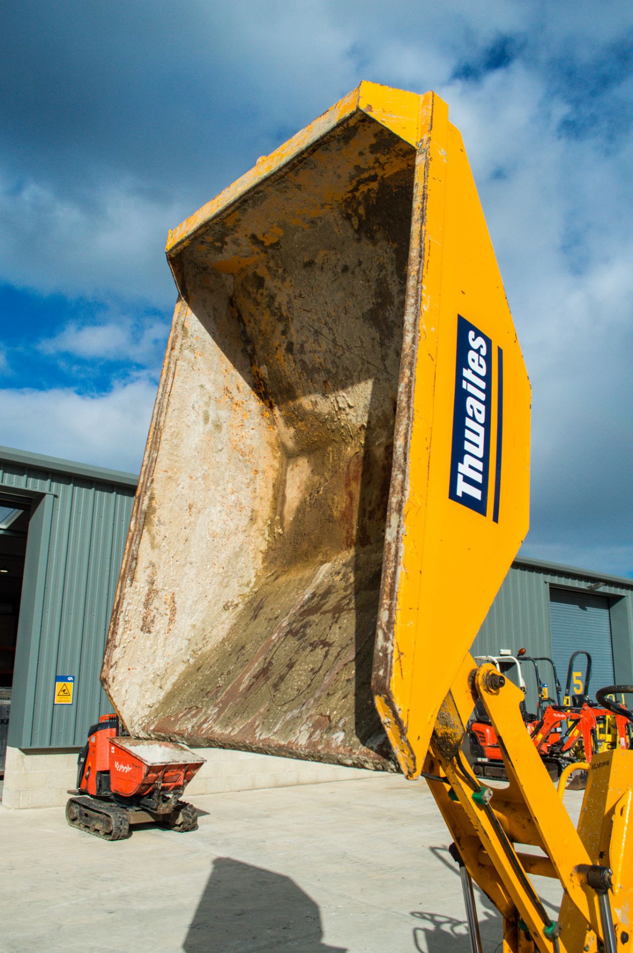 Thwaites 1 tonne hi-tip dumper Year: 2018 S/N: 7E4754 Recorded Hours: 584 XL1810006 - Image 11 of 22