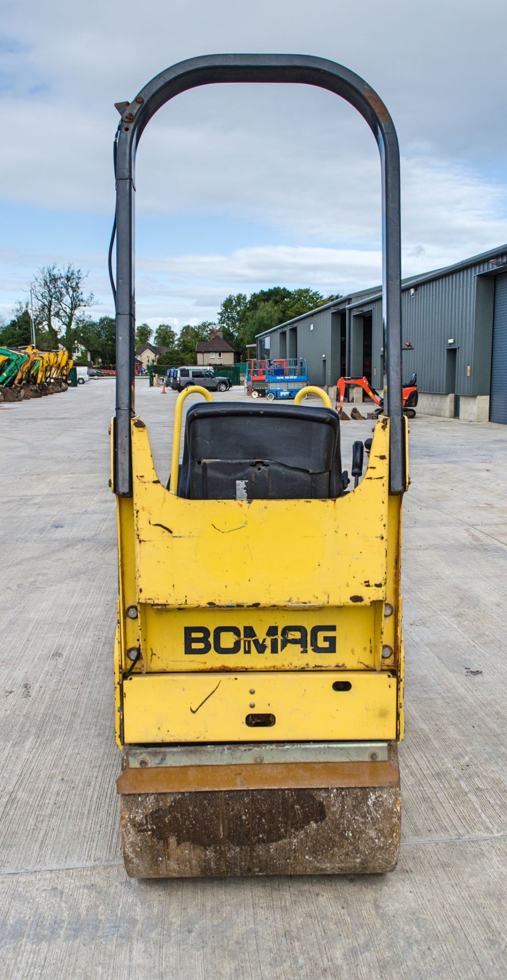 Bomag BW80 ADH-2 double drum ride on roller Year: 2006 S/N: 426292 Recorded Hours: 00084 RTD038 - Image 6 of 17