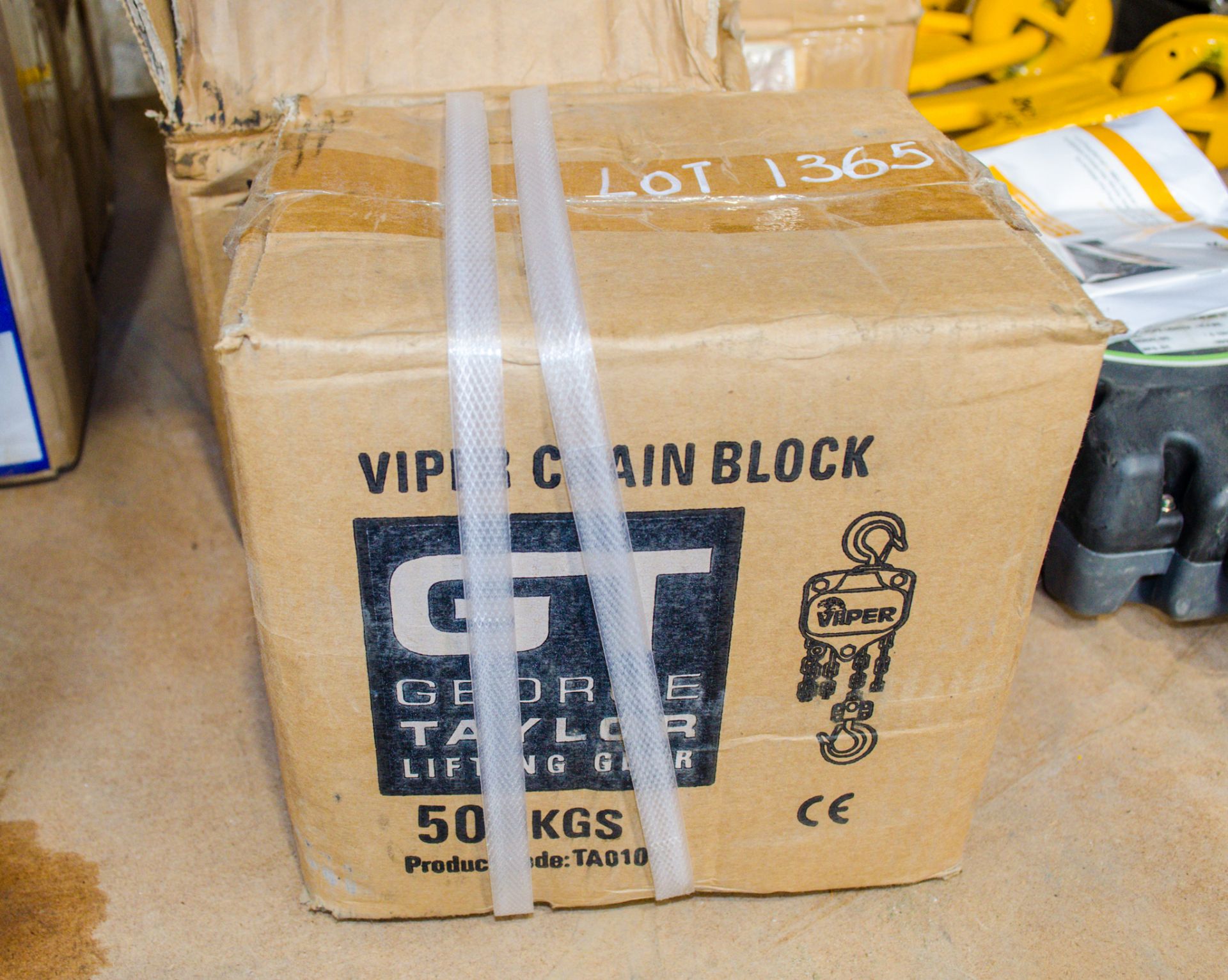 GT Viper 0.5 tonne chain block ** New and unused ** - Image 2 of 2