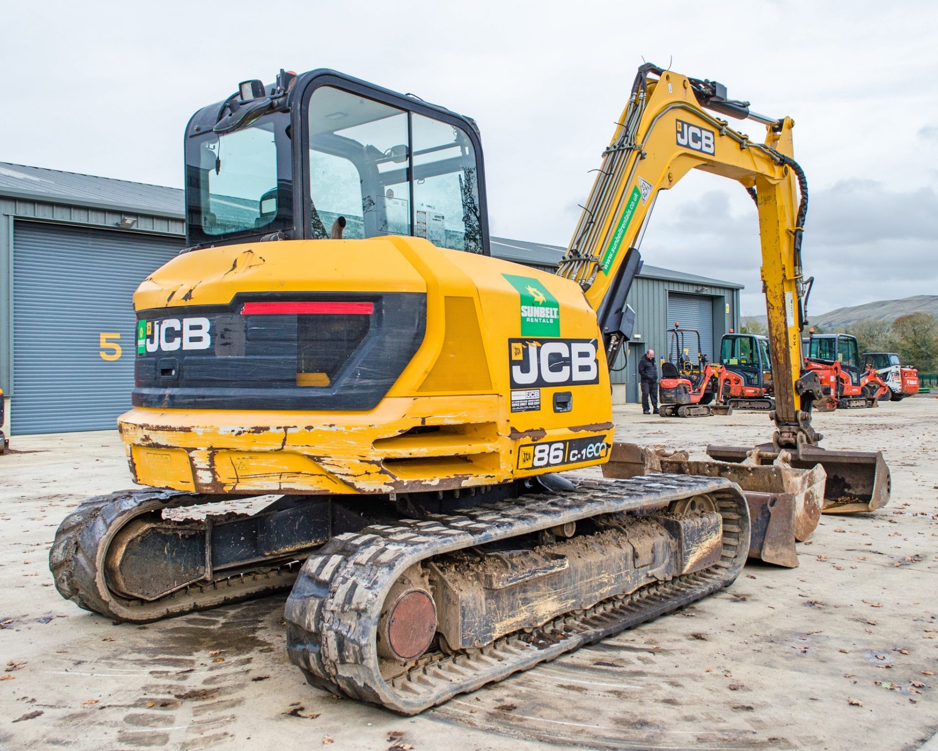 JCB 86C-1 Eco 8.5 tonne rubber tracked excavator Year: 2015 S/N: 2249986 Recorded Hours: 3918 blade, - Image 3 of 23