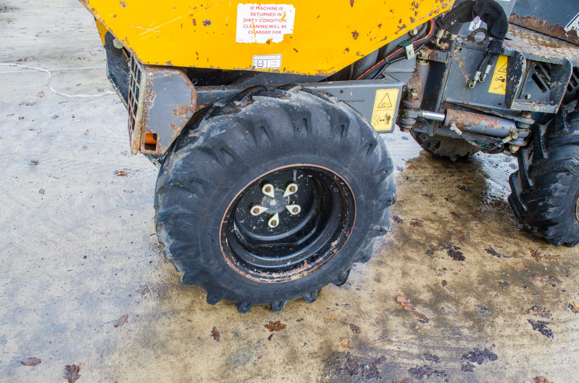 Terex TA1EH 1 tonne hi-tip dumper Year: 2014 S/N: 2064 Recorded Hours: 1213 A641656 - Image 9 of 21