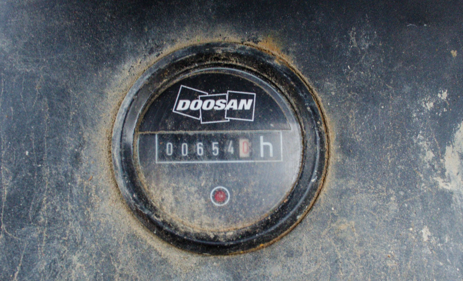 Doosan 720 diesel driven fast tow mobile air compressor Year:  S/N:  Recorded Hours:  A644518 - Image 7 of 7