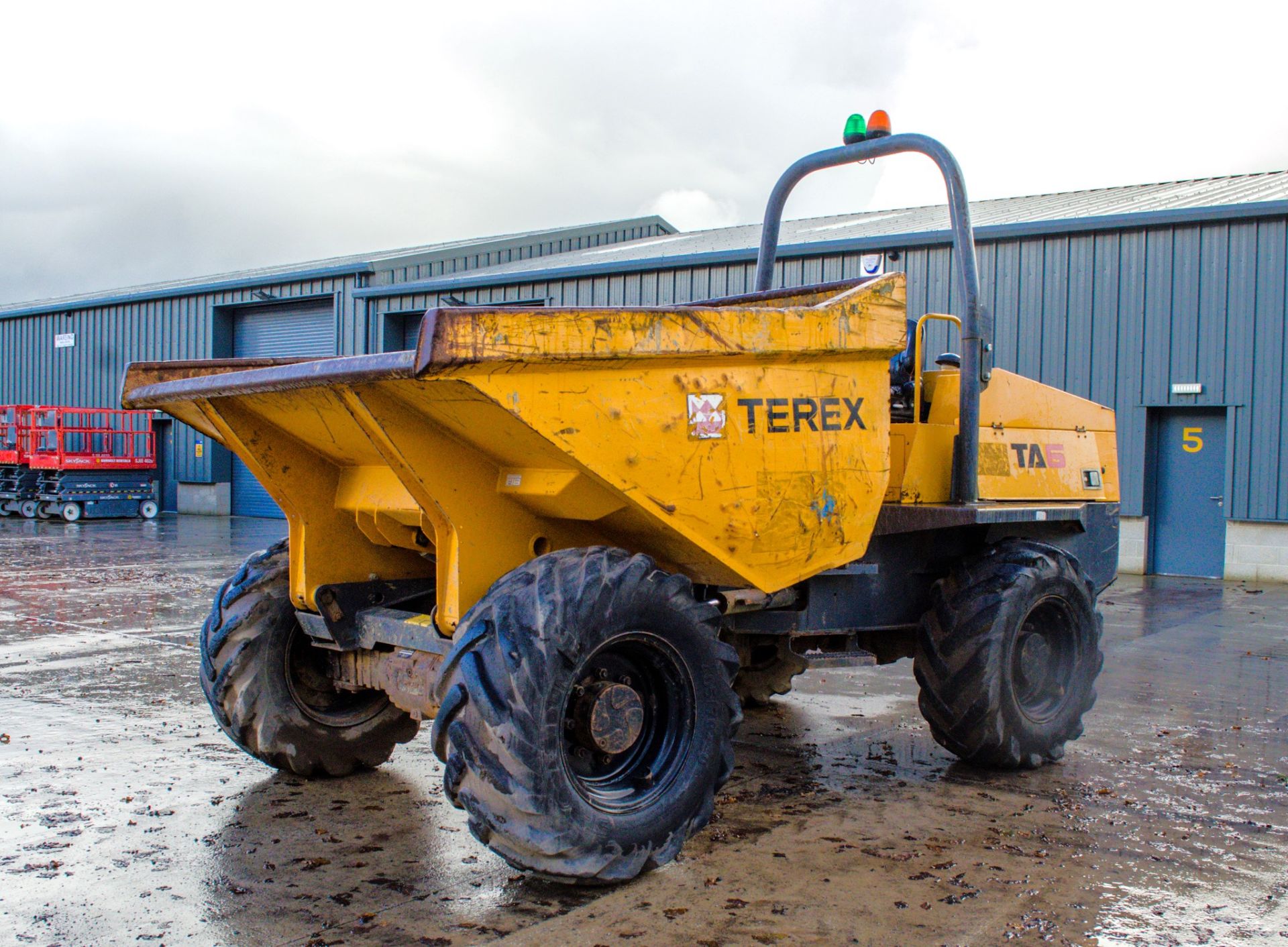 Terex TA6 6 tonne straight skip dumper Year: 2014 S/N: PH4936 Recorded Hours:  D1737