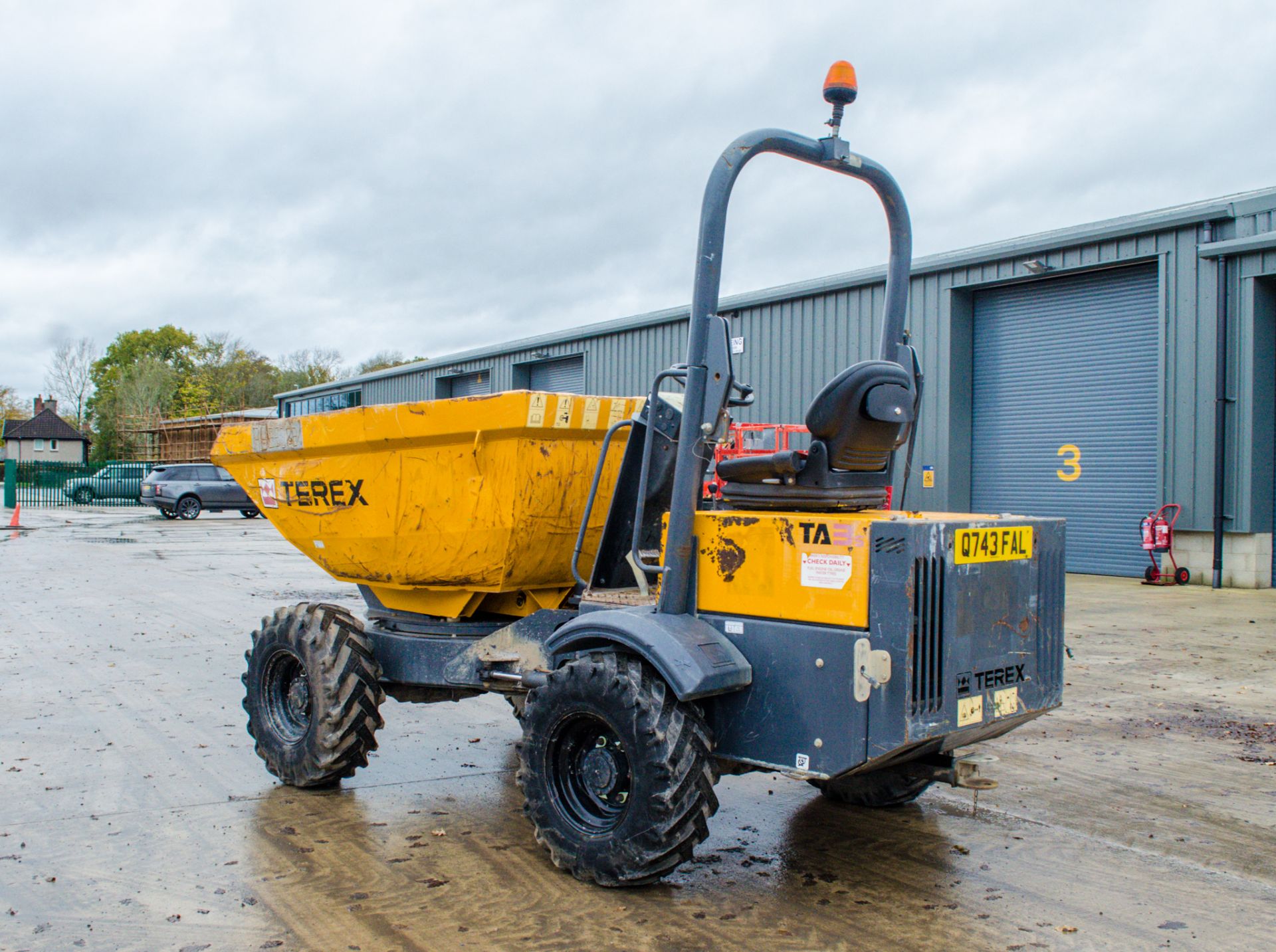 Terex TA3s 3 tonne swivel skip dumper Year: 2014 S/N: 5694 Recorded Hours: 1063 A635082 - Bild 4 aus 20